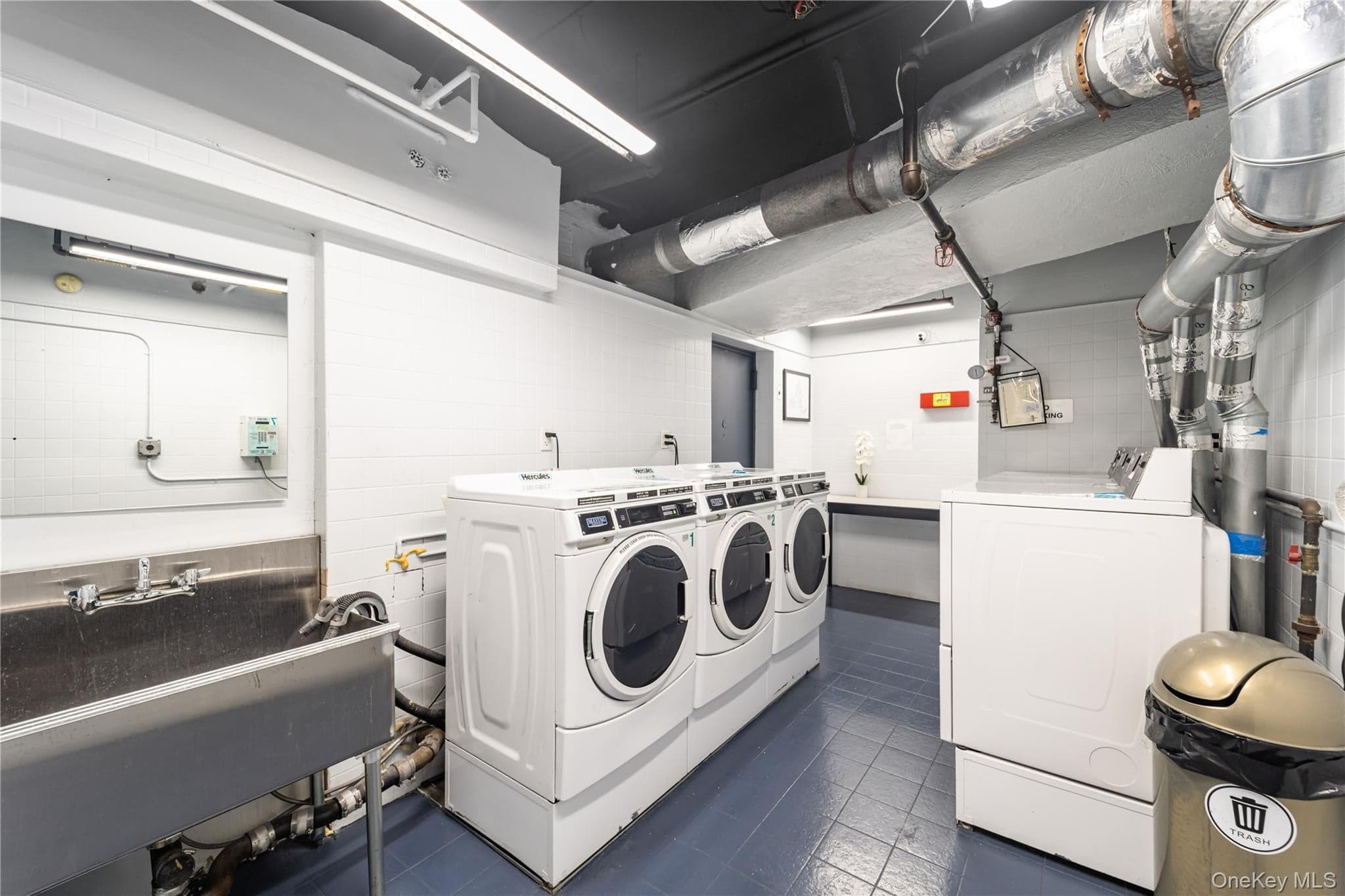 152 E 35th Street Unit: 5H thumbnail 15