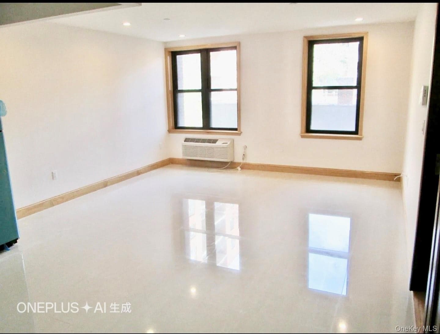 8401 37th Avenue Unit: 306 thumbnail 5