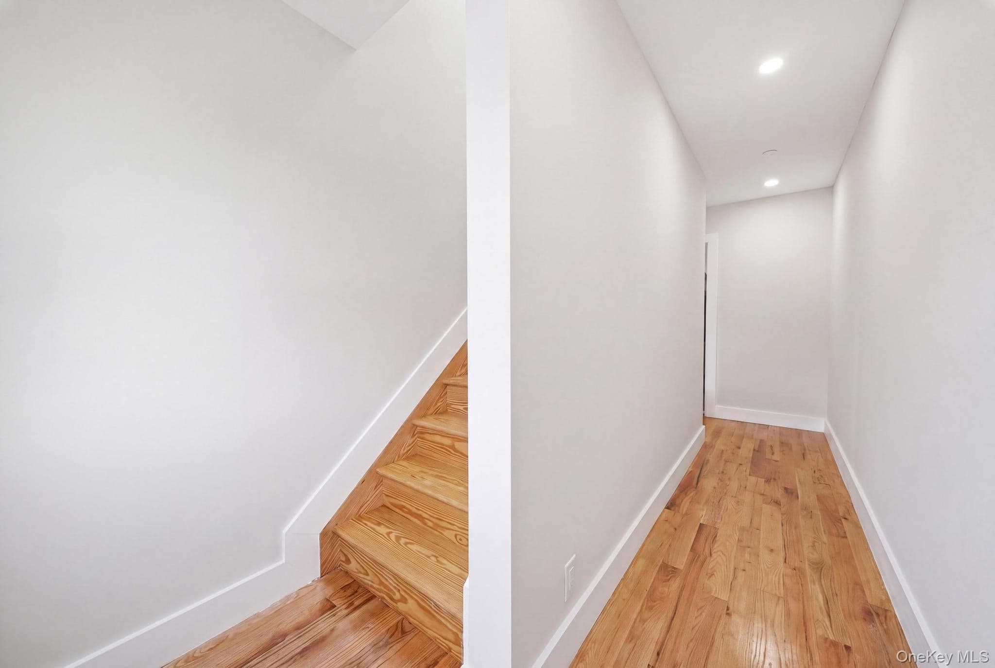 207 Hale Avenue thumbnail 19