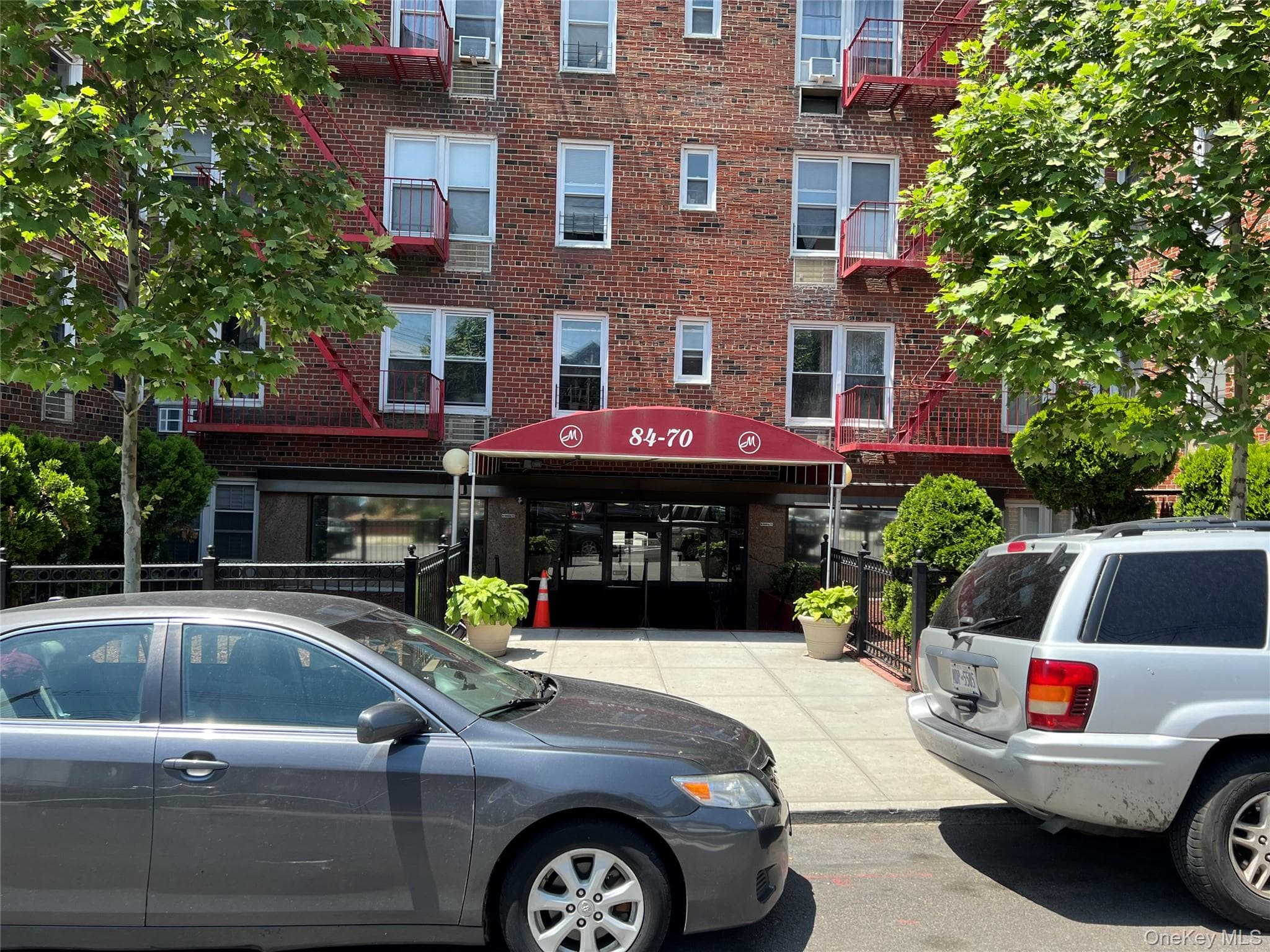 84-70 129th Street Unit: 5B, Kew Gardens