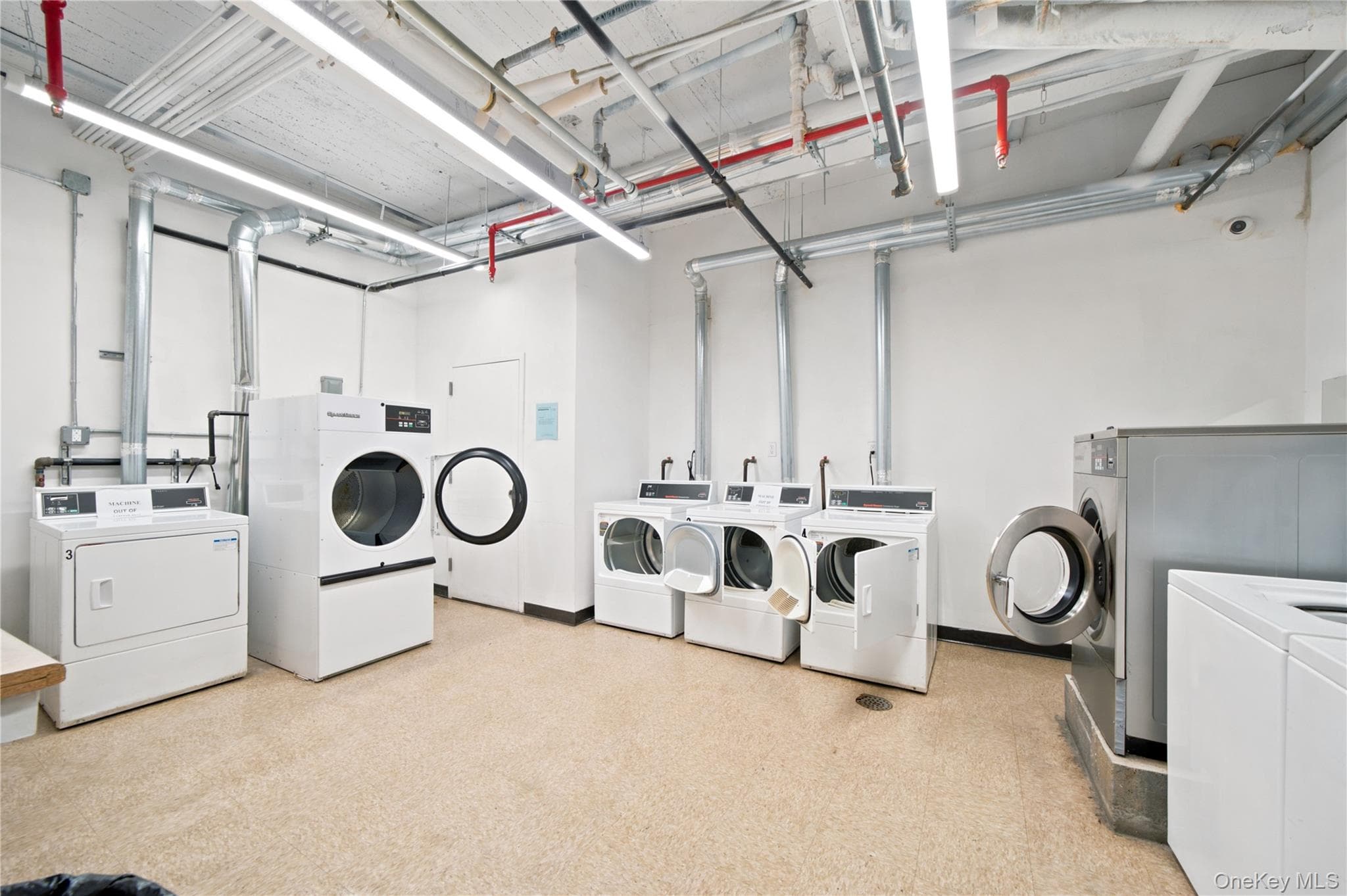 65-74 Saunders Street Unit: 3H thumbnail 10
