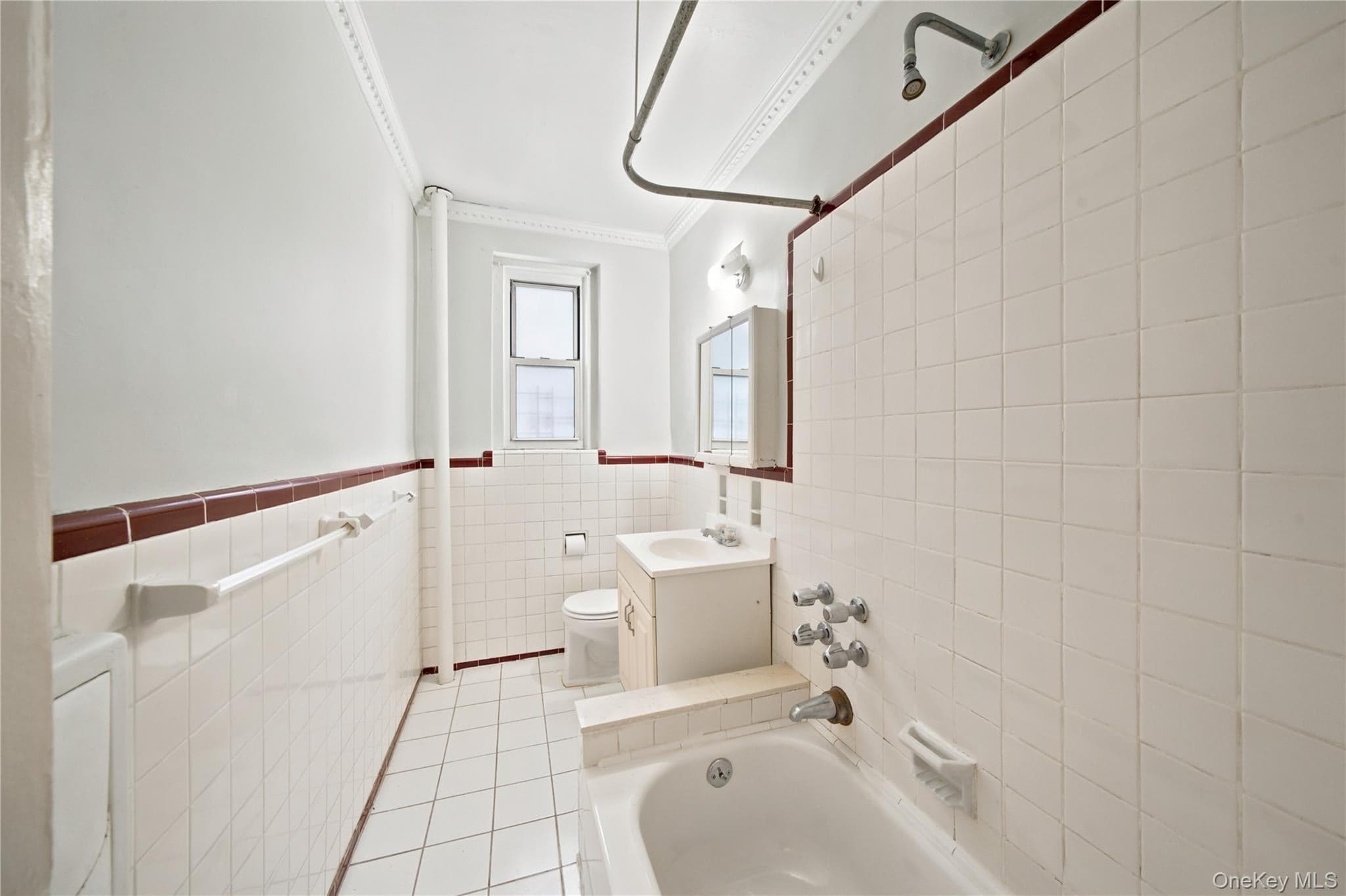 65-74 Saunders Street Unit: 3H thumbnail 9