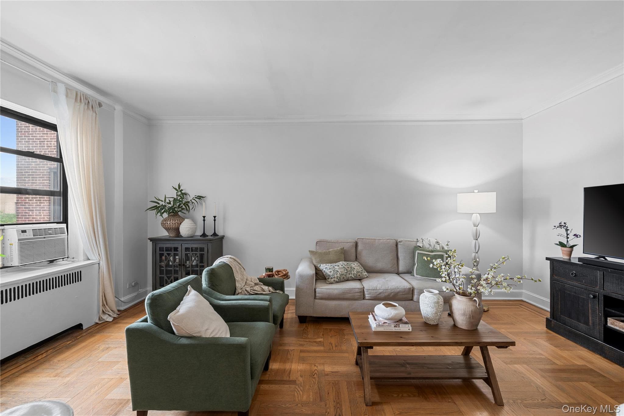 3245 Perry Avenue Unit: 6F thumbnail 5