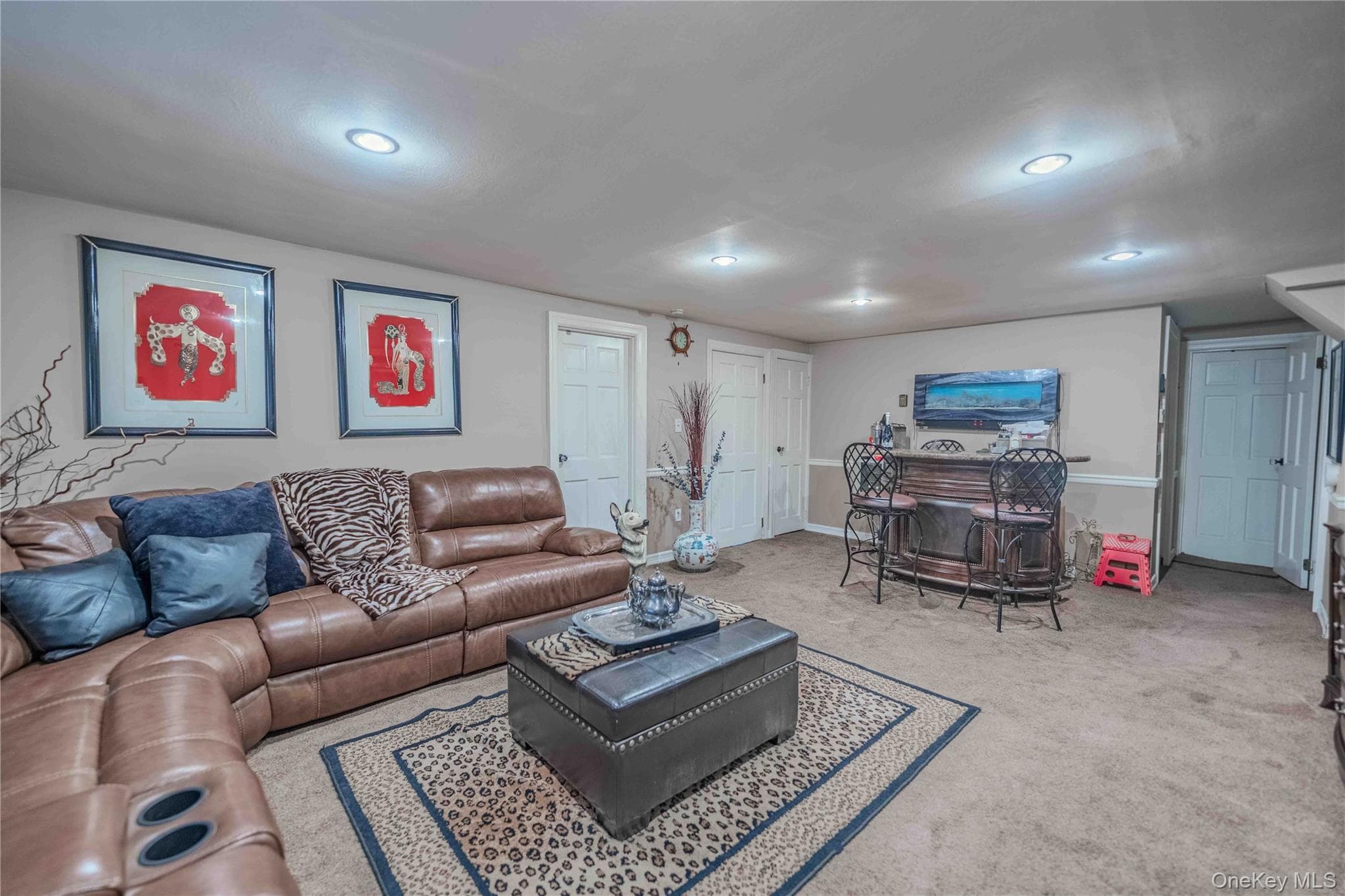 3232 Ocean Harbor Drive thumbnail 10