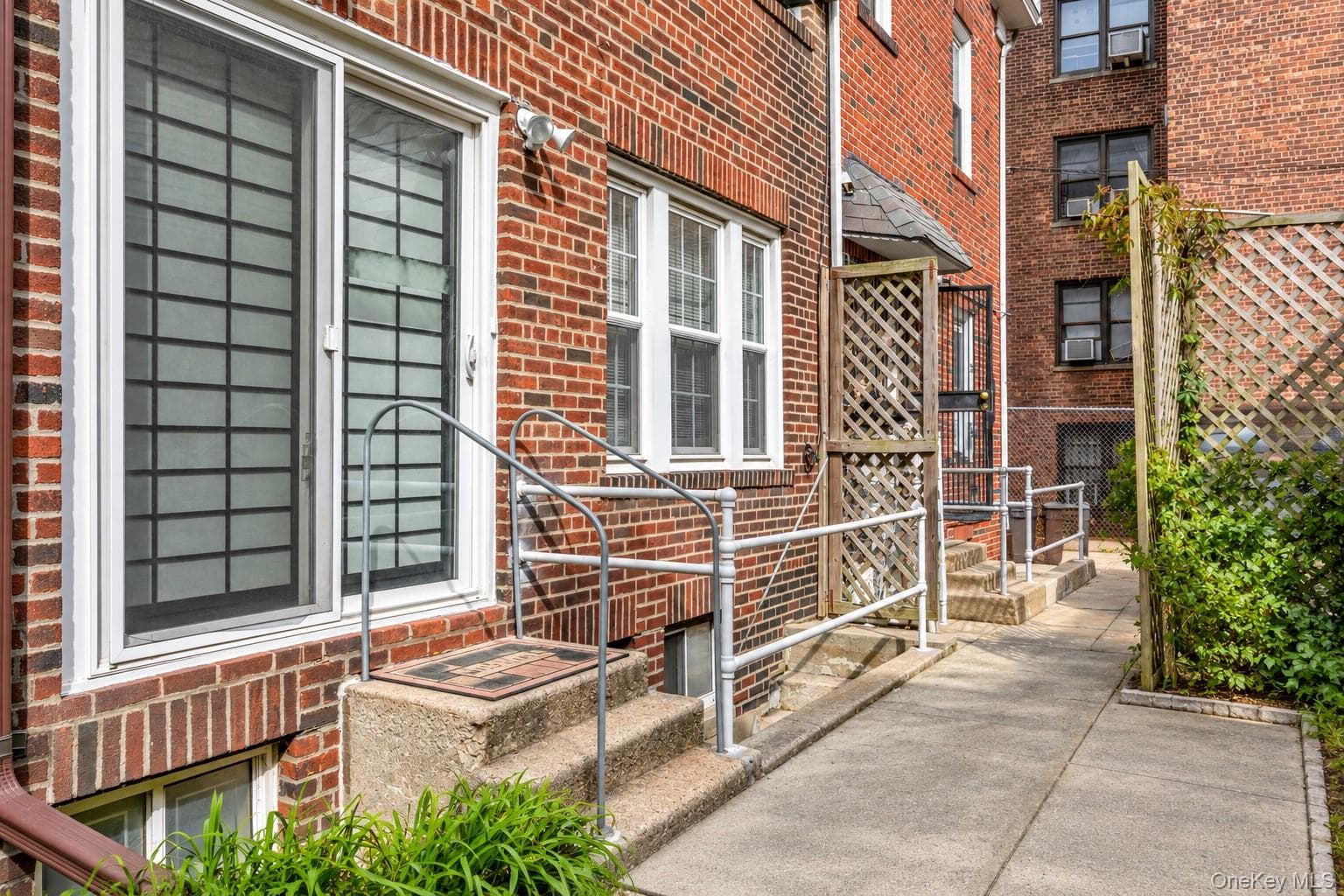 34-41 74th Street thumbnail 16