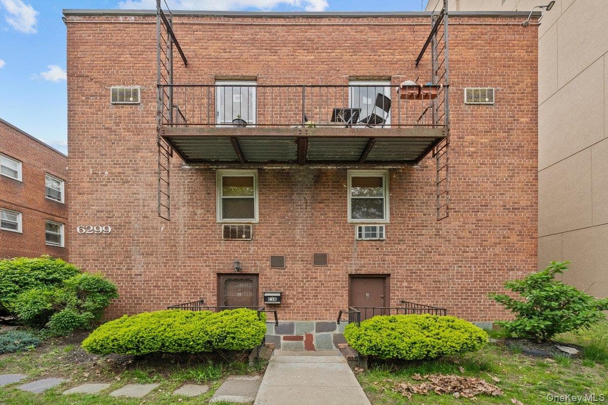 6299 Broadway Unit: C3A thumbnail 3