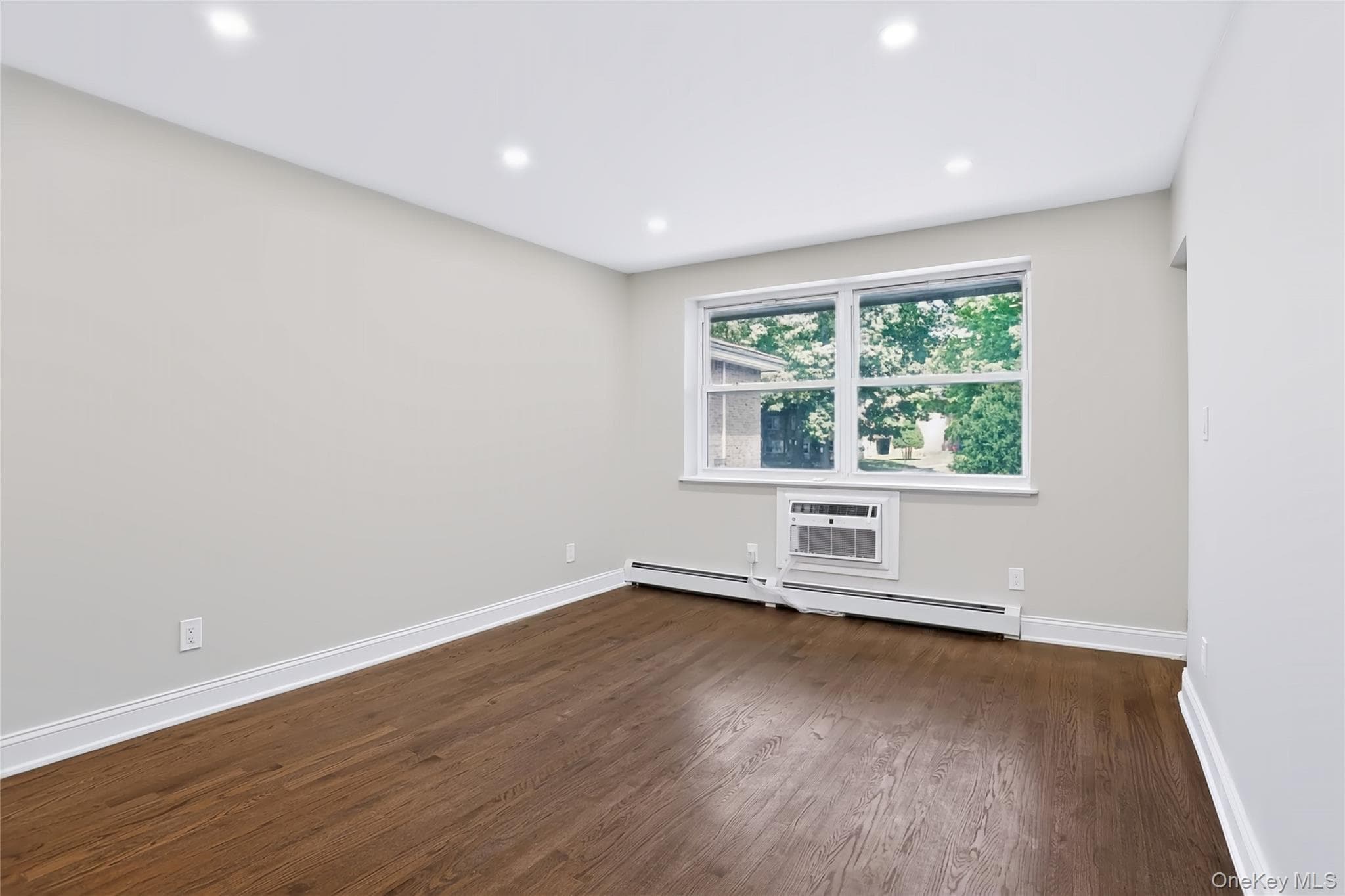 221 Kearsing Parkway Unit: E thumbnail 11