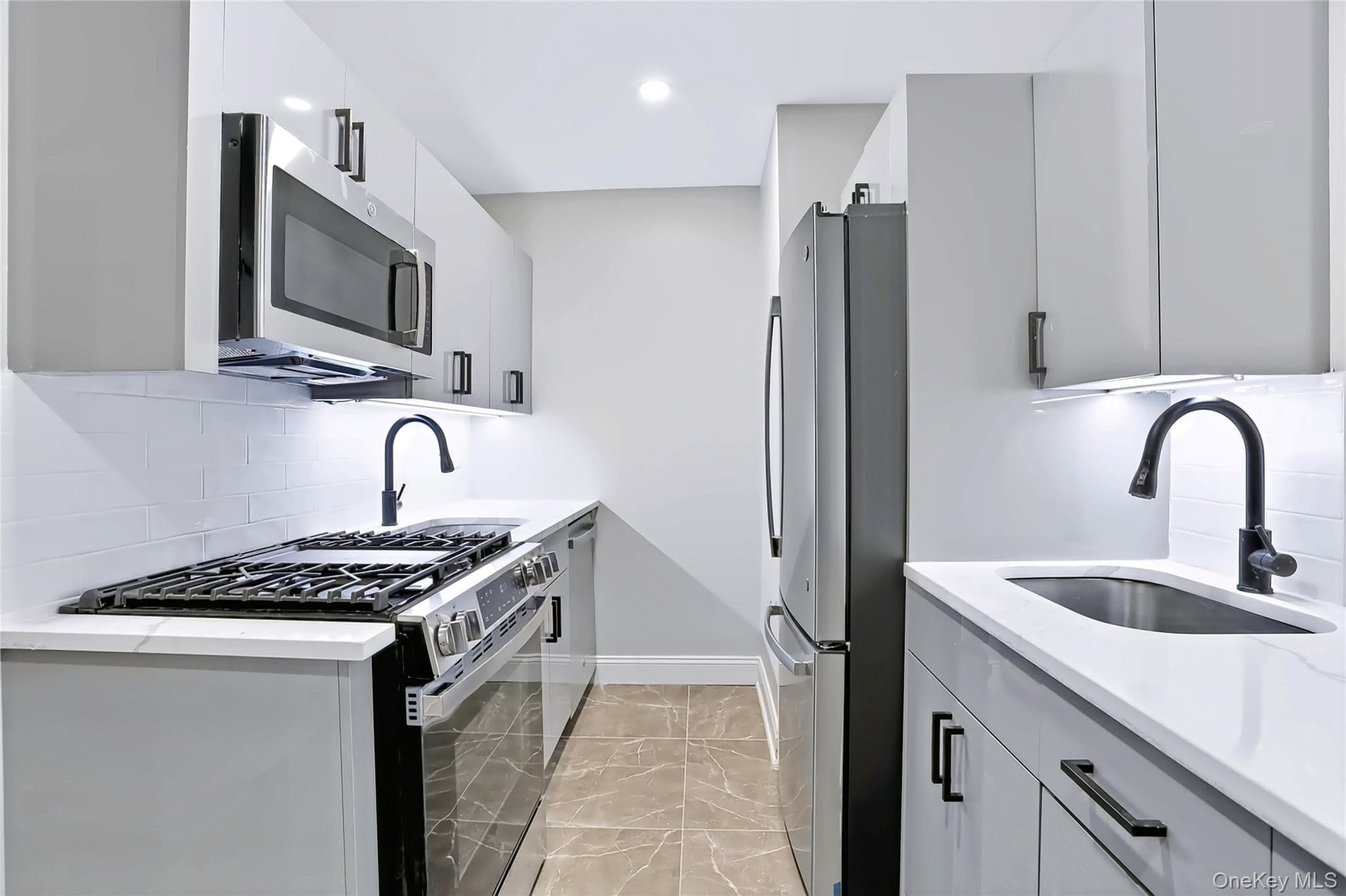 221 Kearsing Parkway Unit: E thumbnail 7