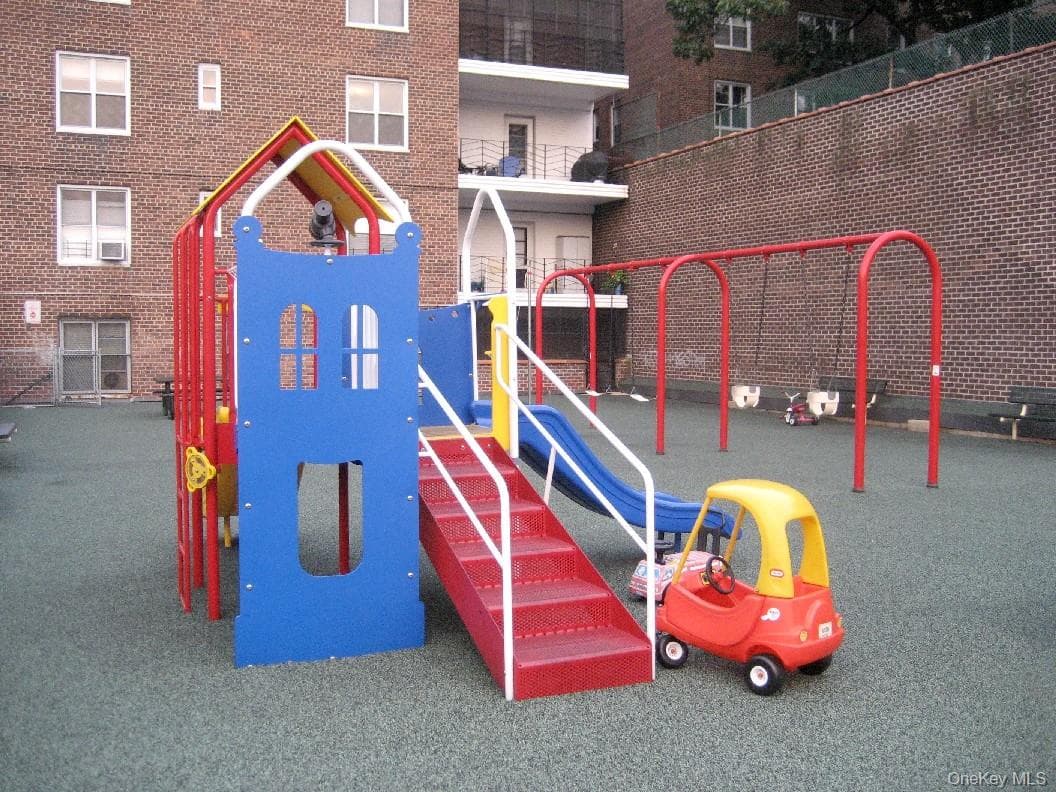 3299 Cambridge Avenue Unit: 4F thumbnail 12