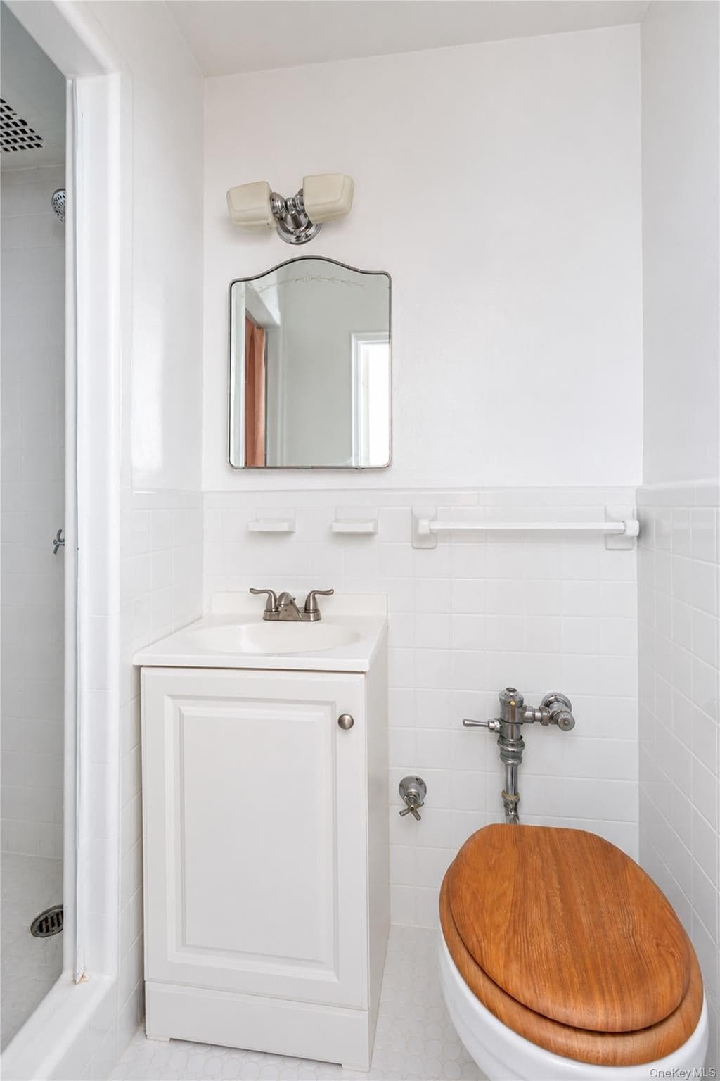 3299 Cambridge Avenue Unit: 4F thumbnail 11