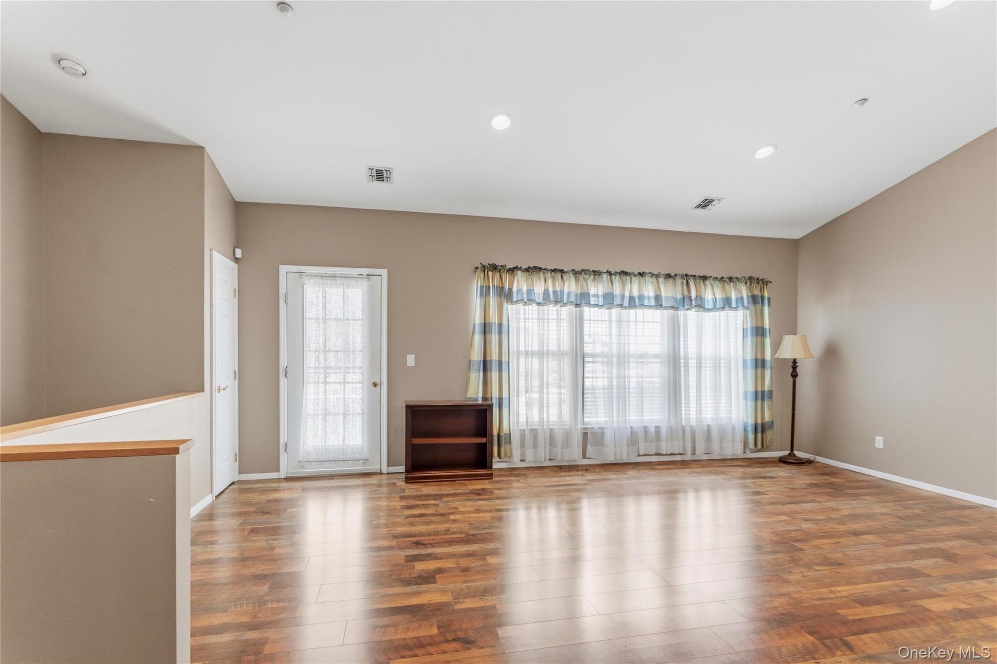 406 Narragansett Villas Drive thumbnail 6