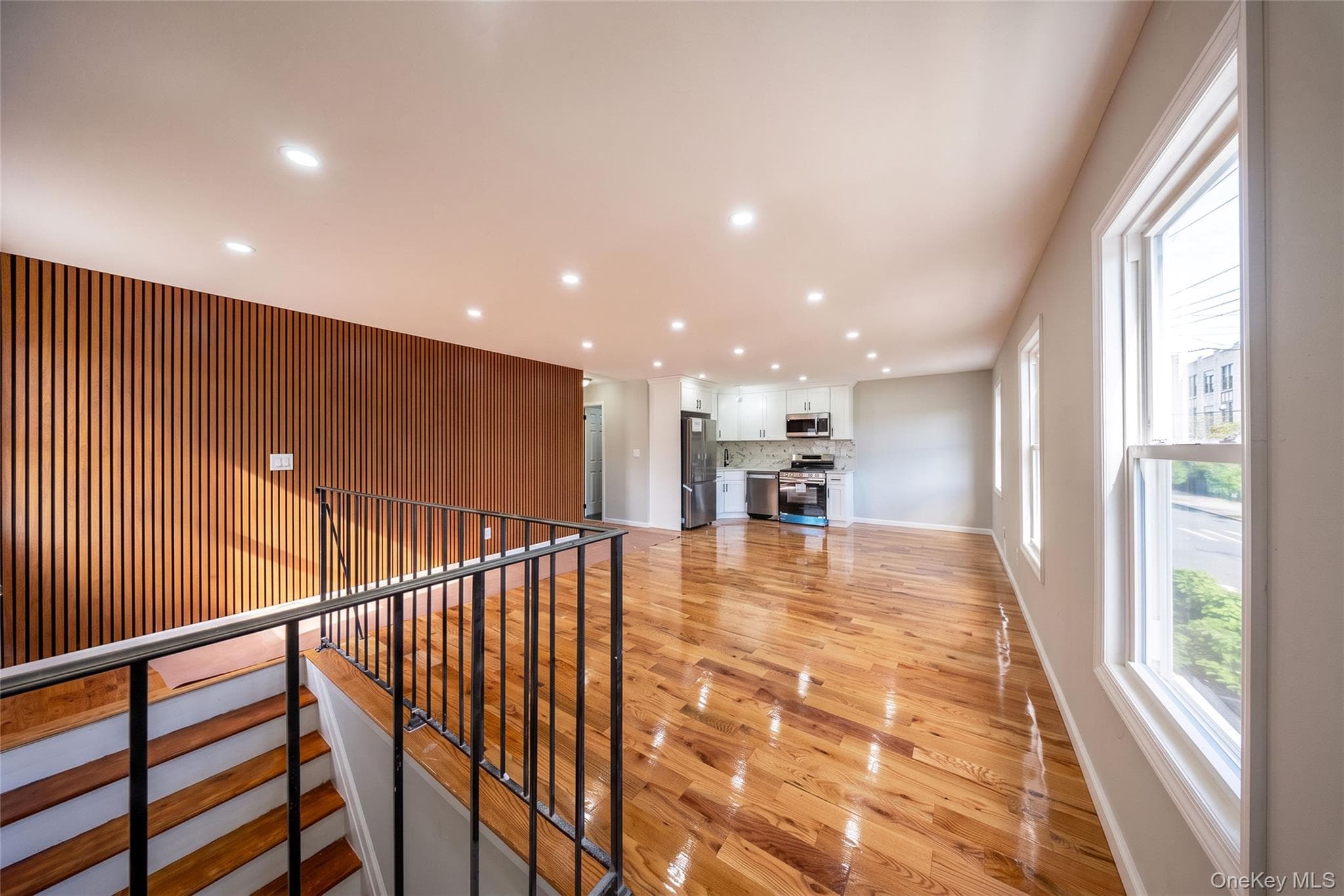 15417 108th Avenue thumbnail 8