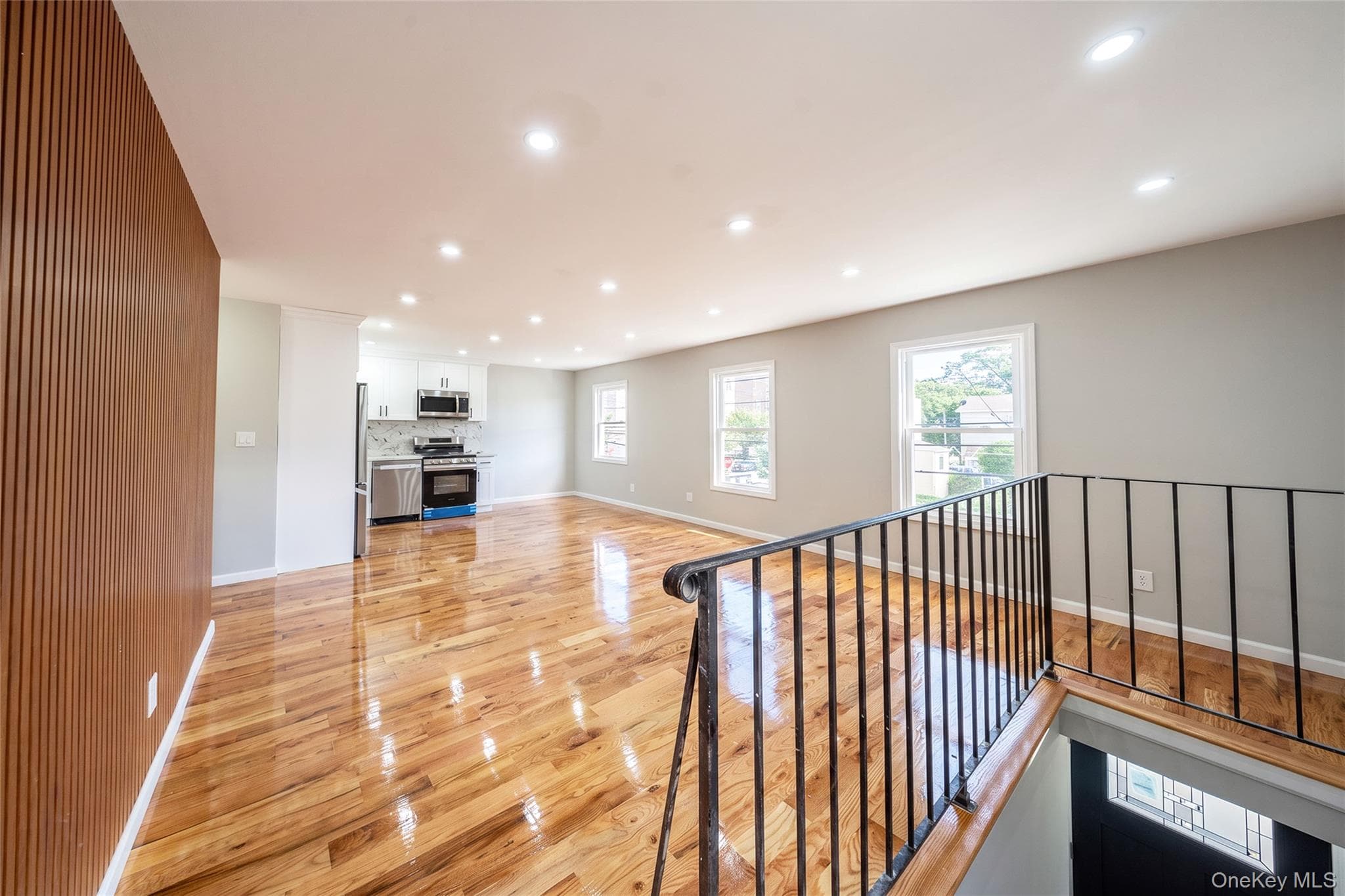 15417 108th Avenue thumbnail 7