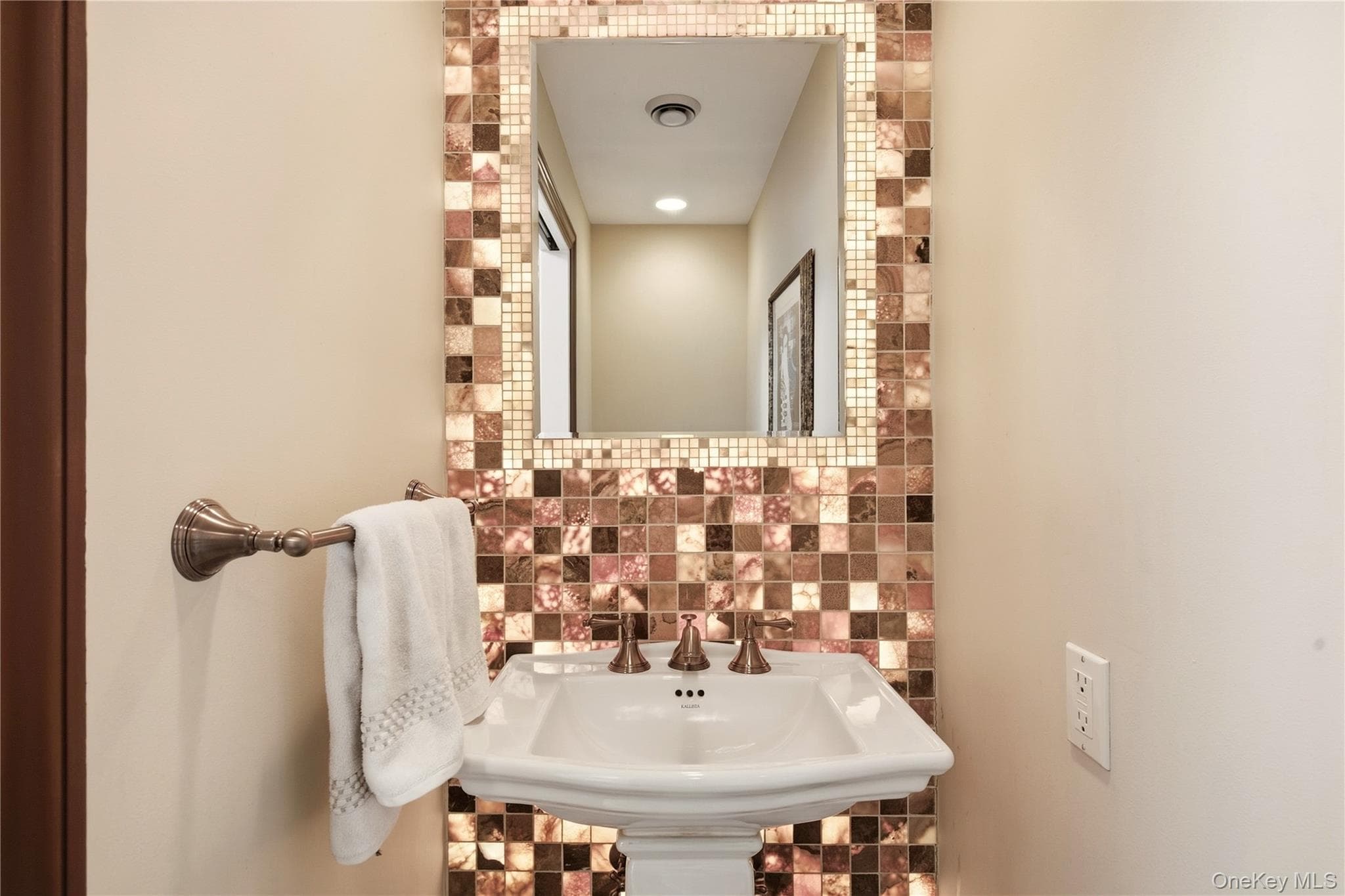 31 Crosby Place thumbnail 13