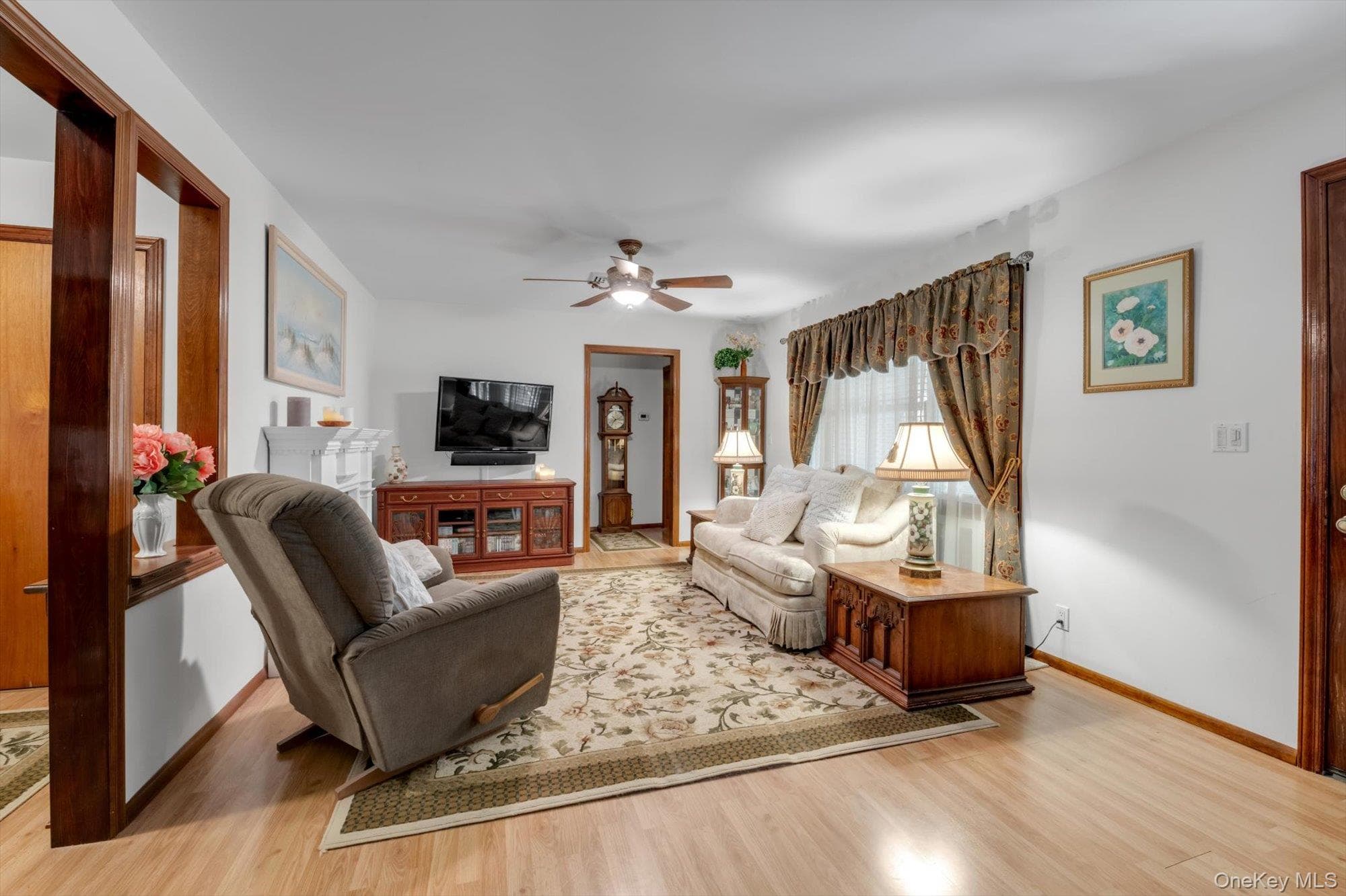 135 Centre Avenue thumbnail 4