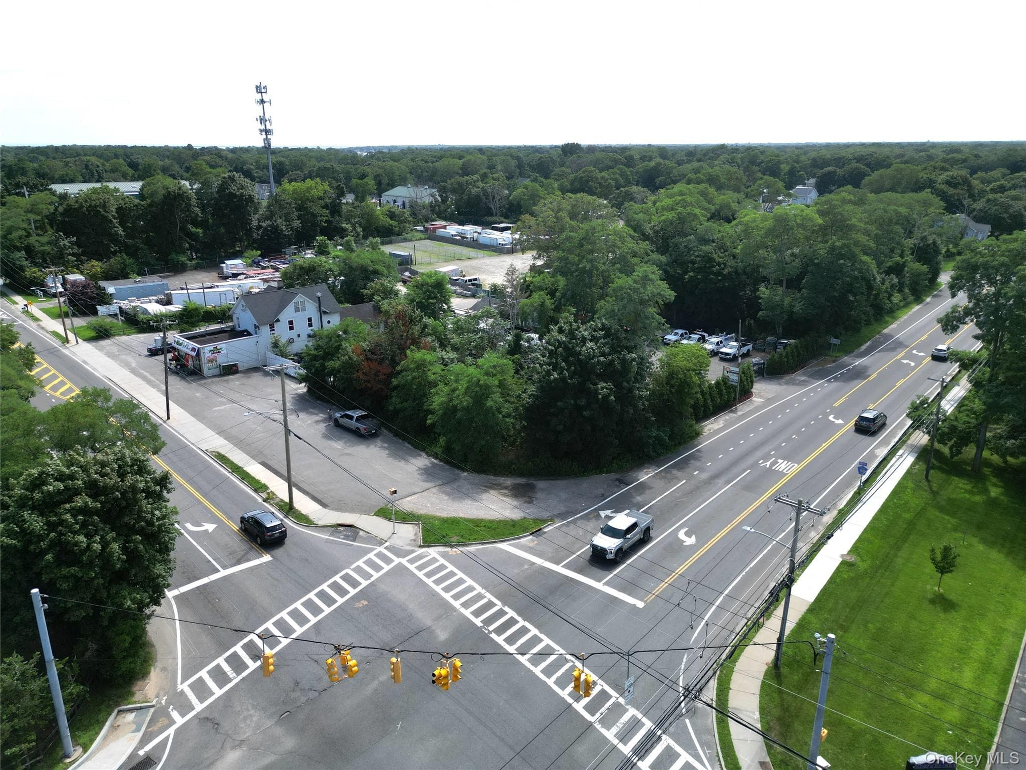 122 Railroad Avenue thumbnail 5