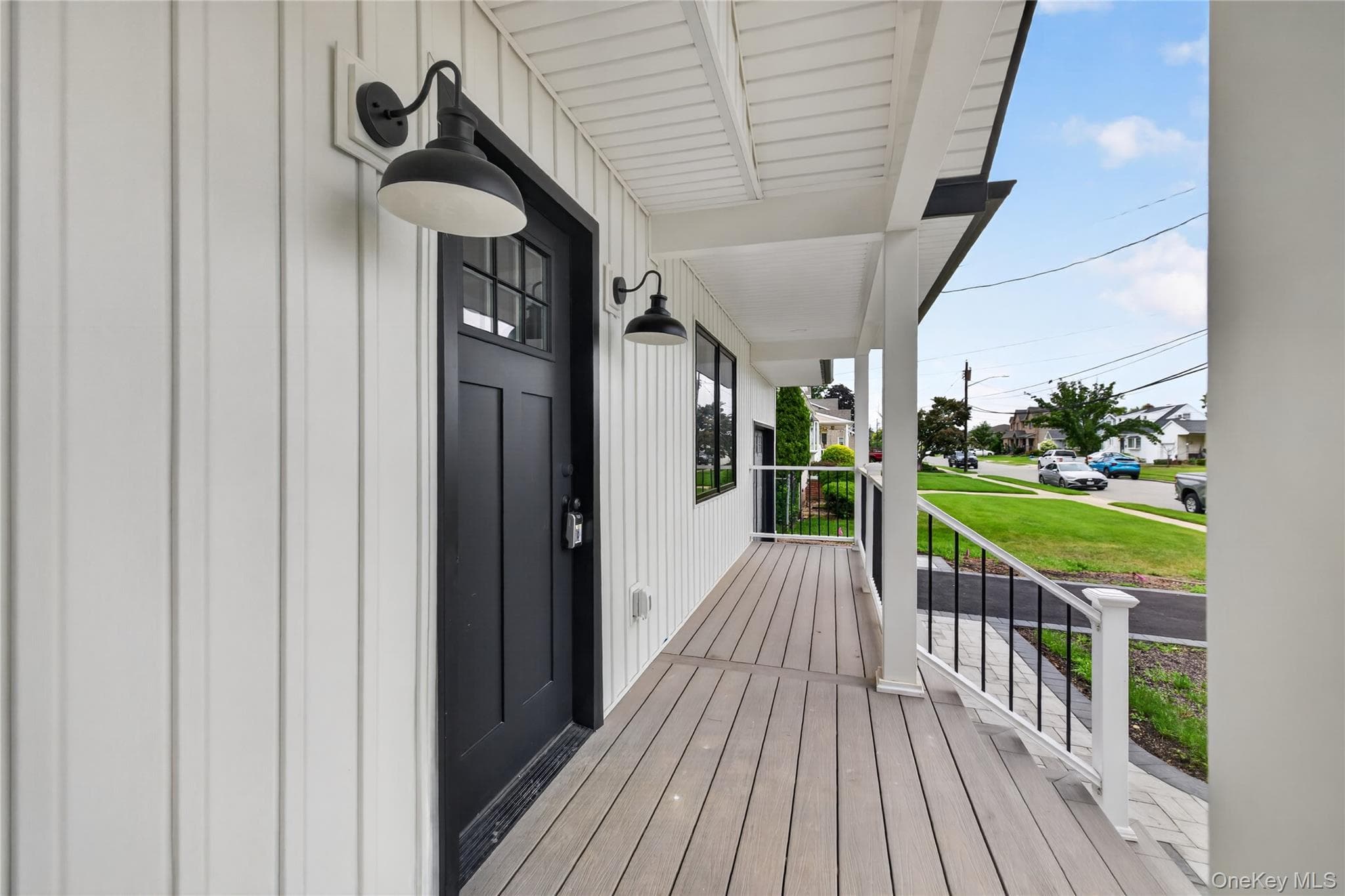 238 N Oak Street thumbnail 3