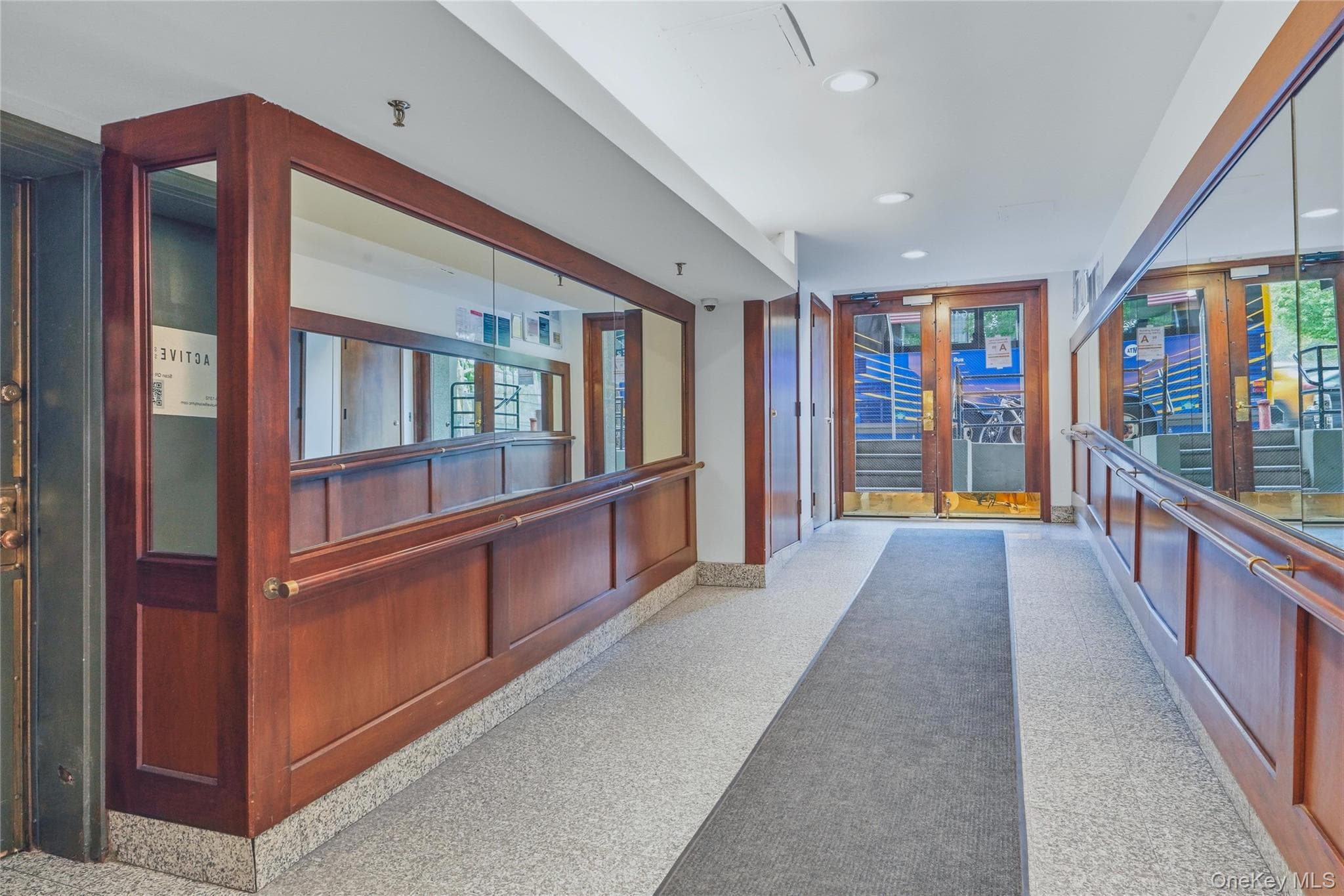 649 2nd Avenue Unit: 2H thumbnail 10