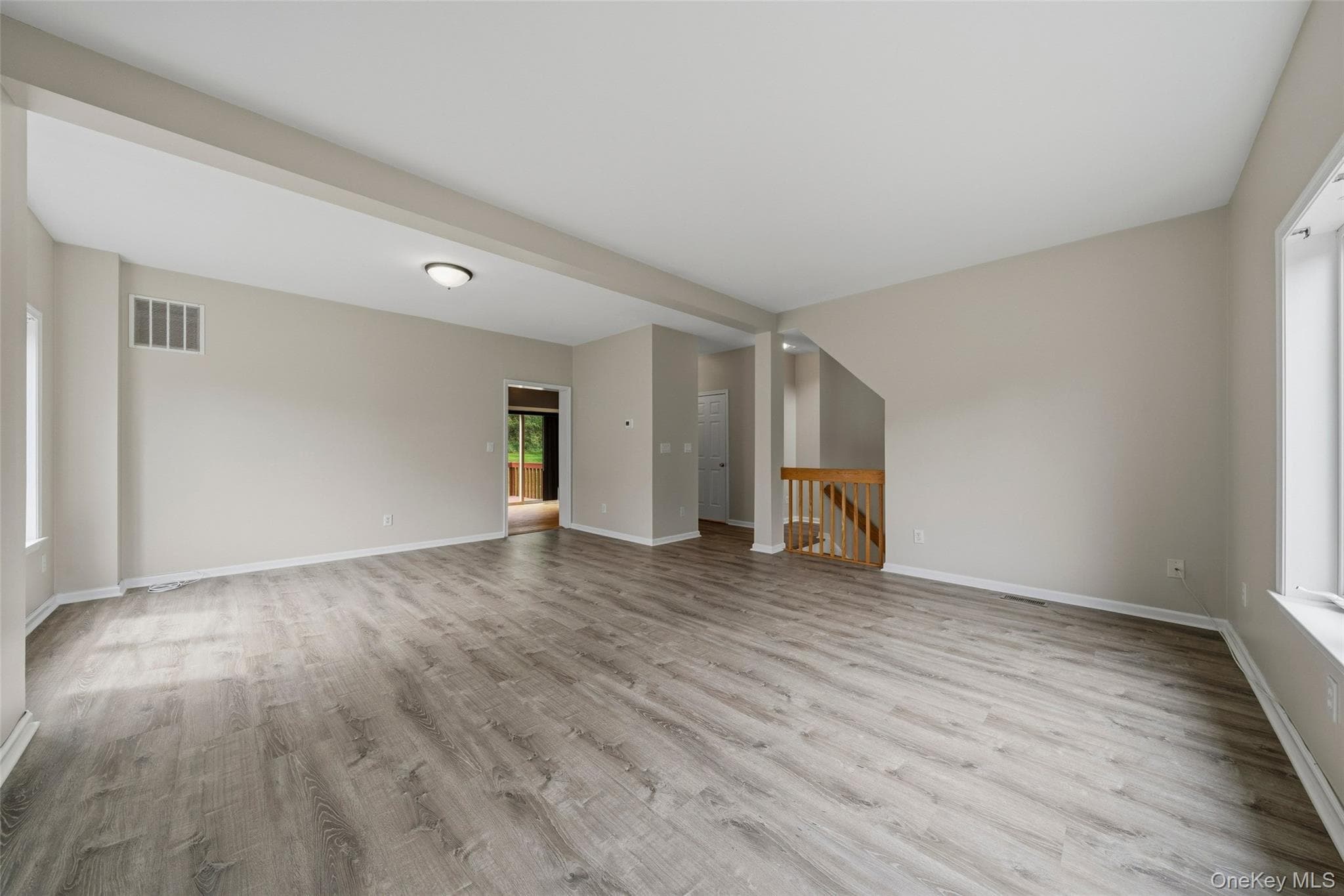60 Rockridge Drive thumbnail 12