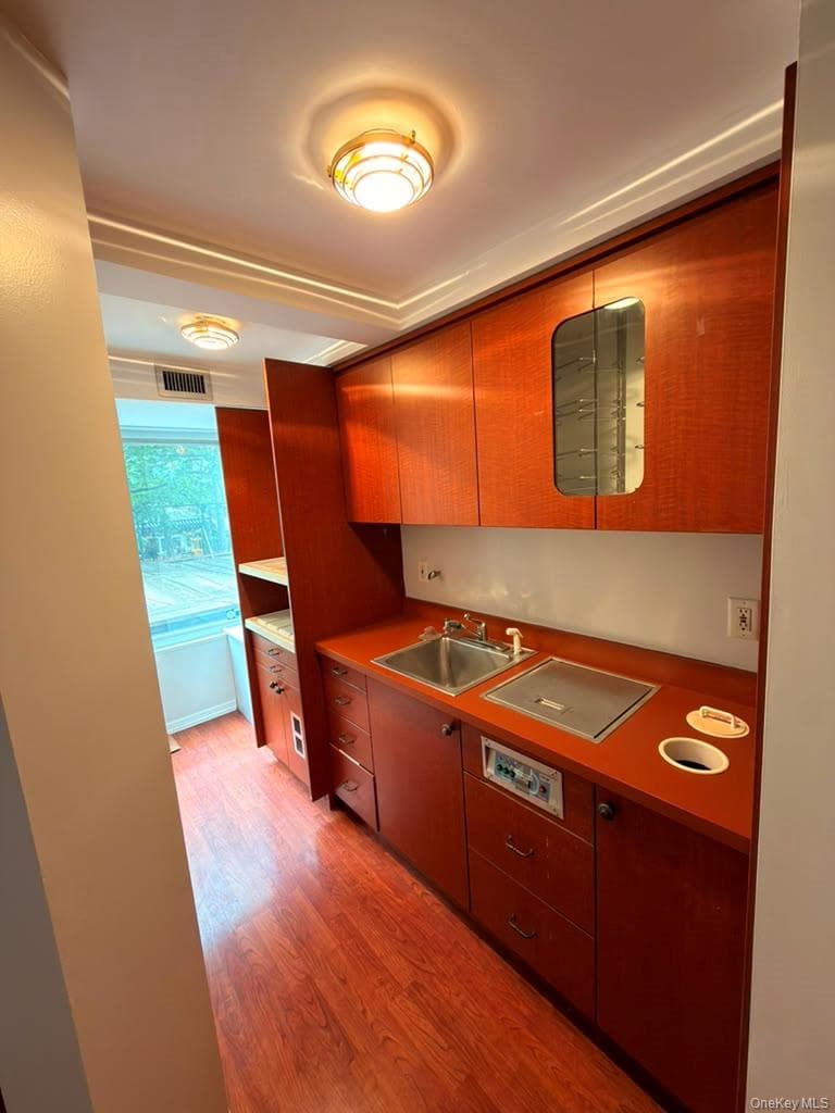 155 W 68th Street Unit: 2-27 thumbnail 6