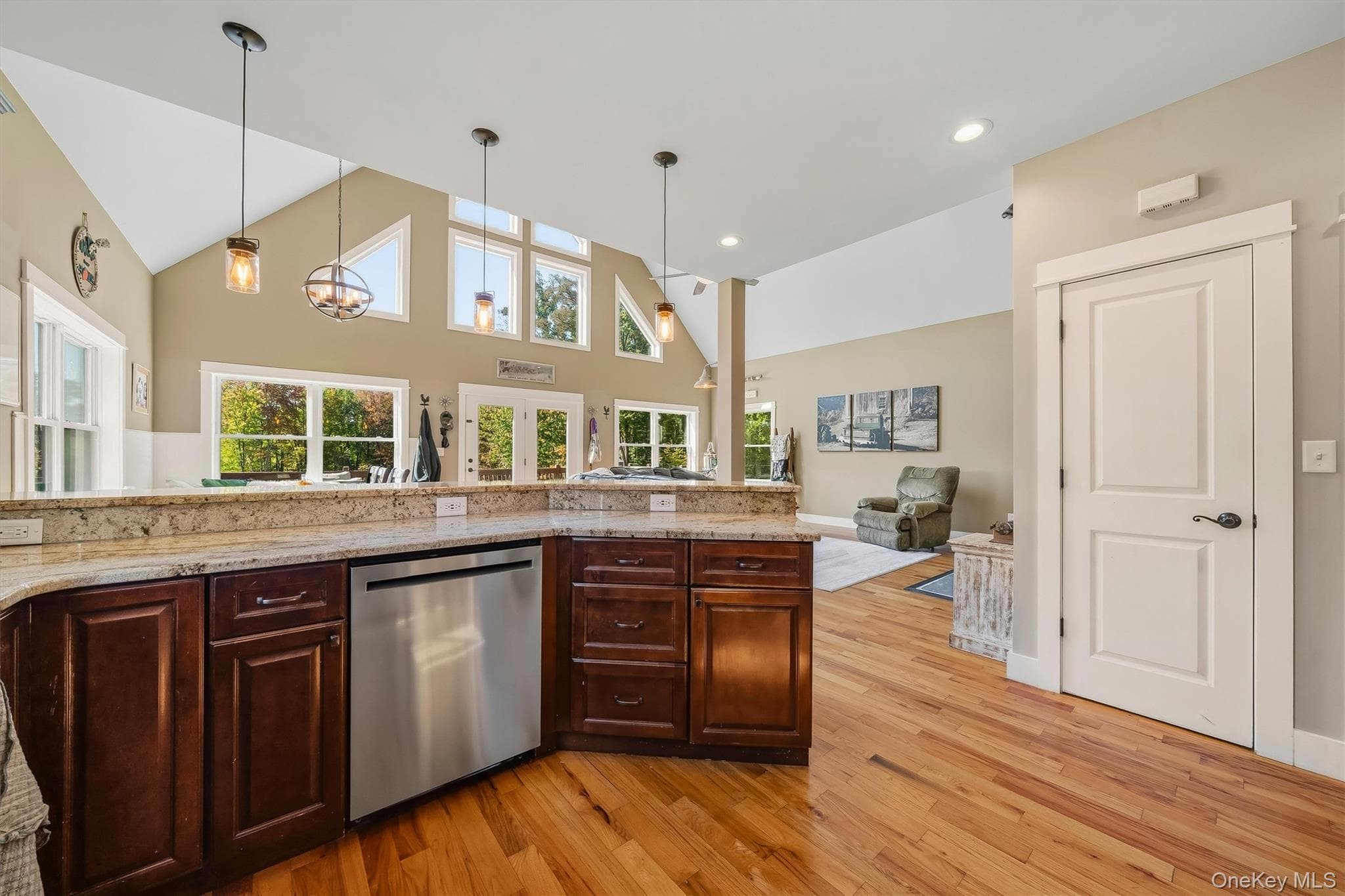 155 Sands Road thumbnail 16