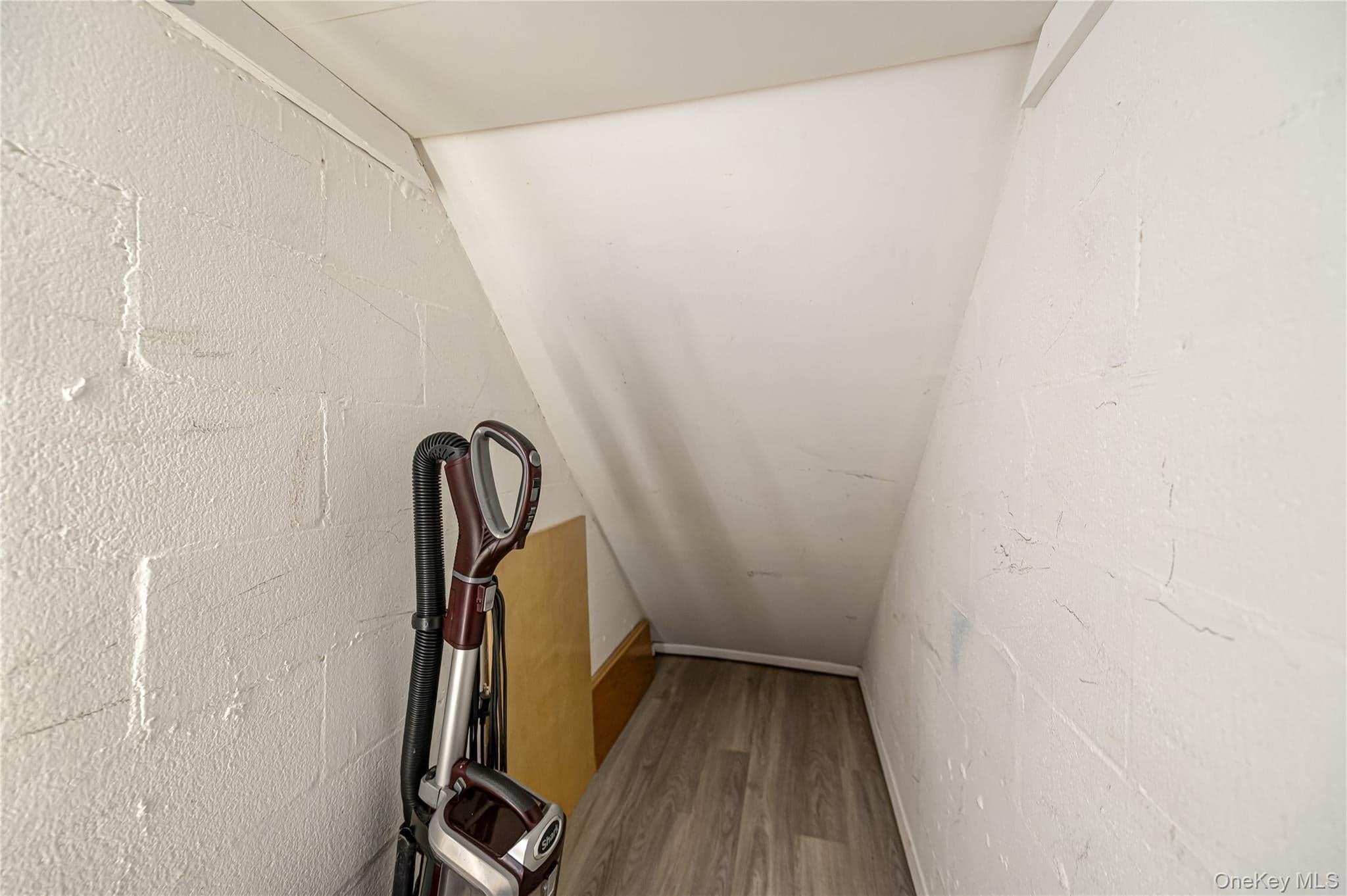 866 Village Drive Unit: 866 thumbnail 11