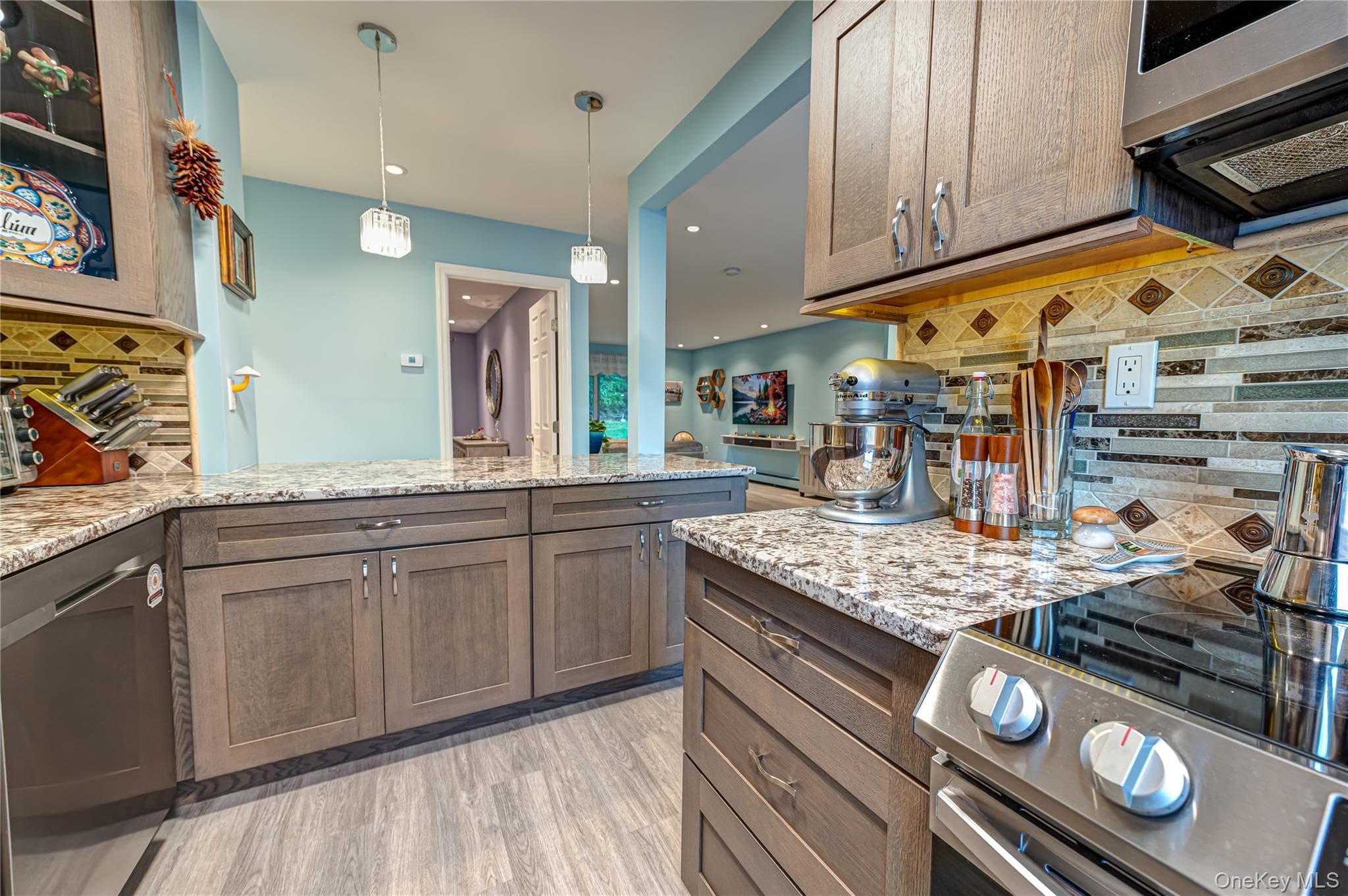 866 Village Drive Unit: 866 thumbnail 8