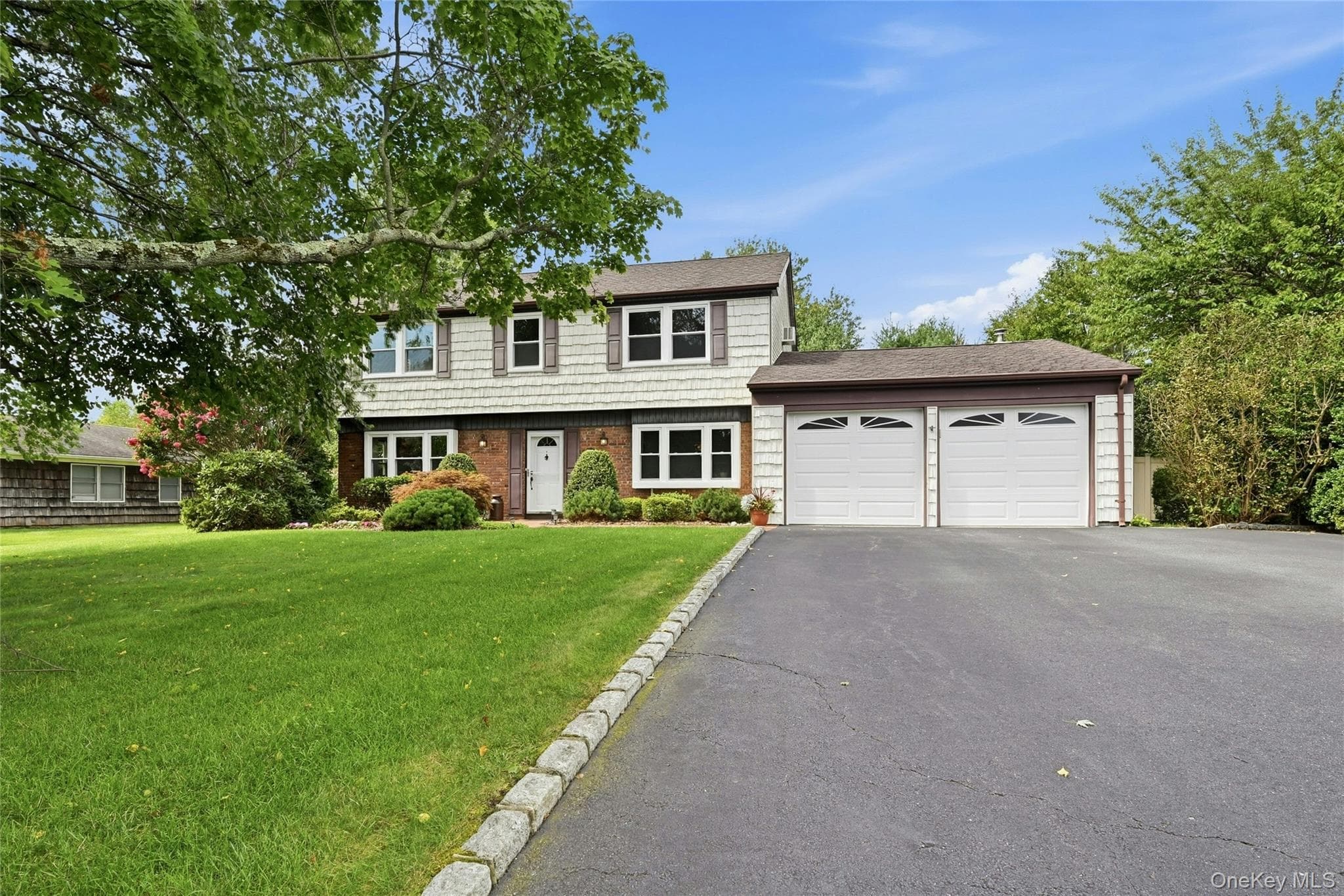 20 Hastings Drive photo 1