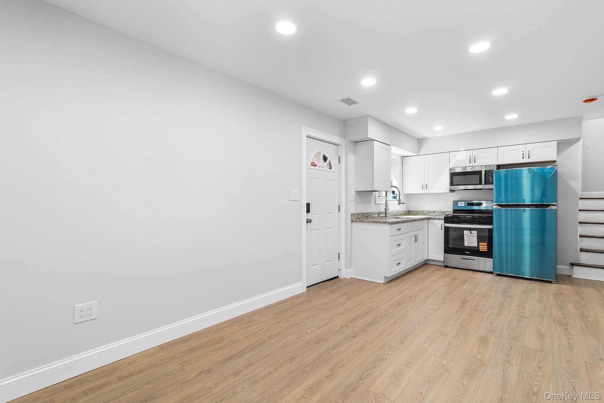 2378 E 70th Street thumbnail 2