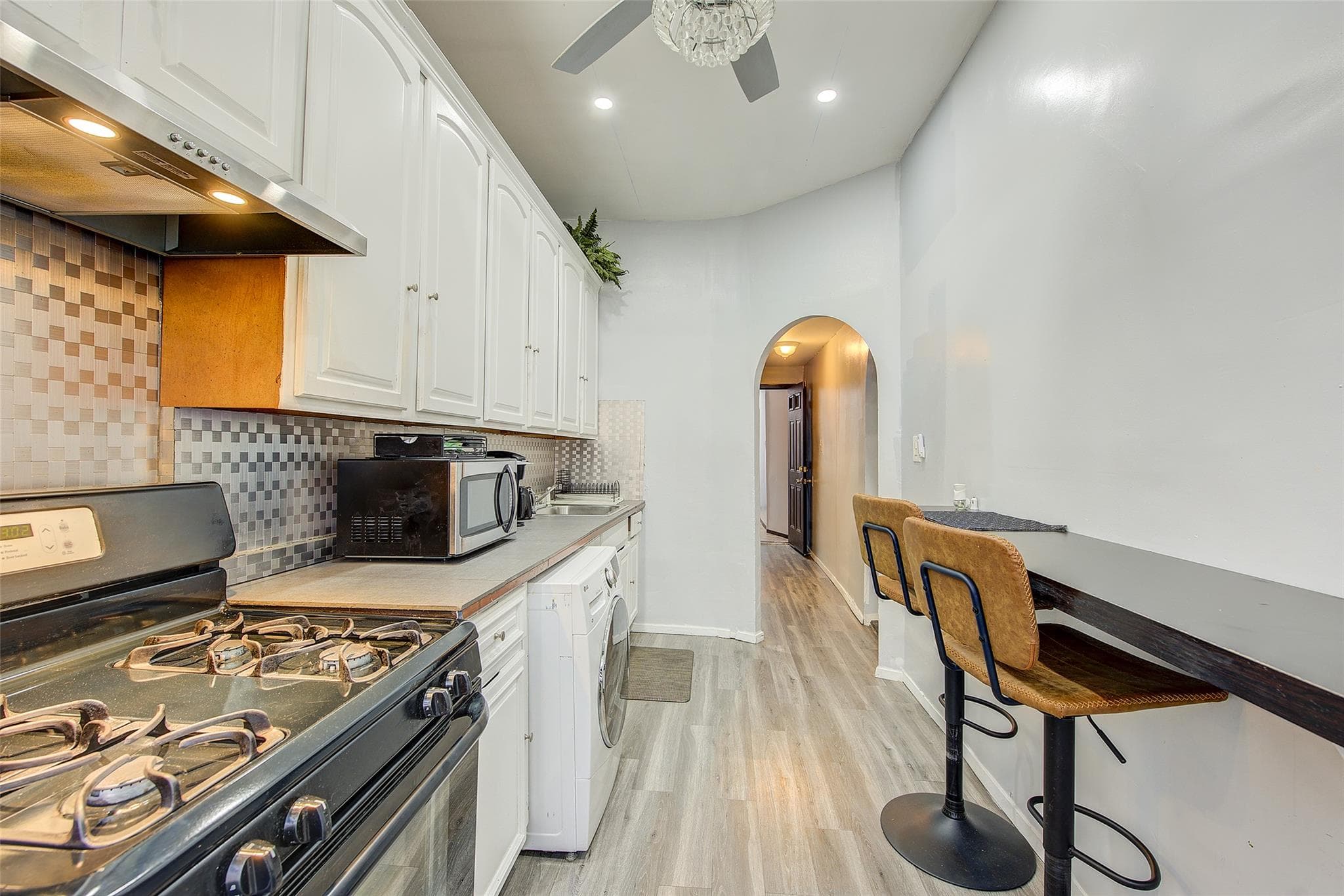 283 Montauk Avenue thumbnail 7
