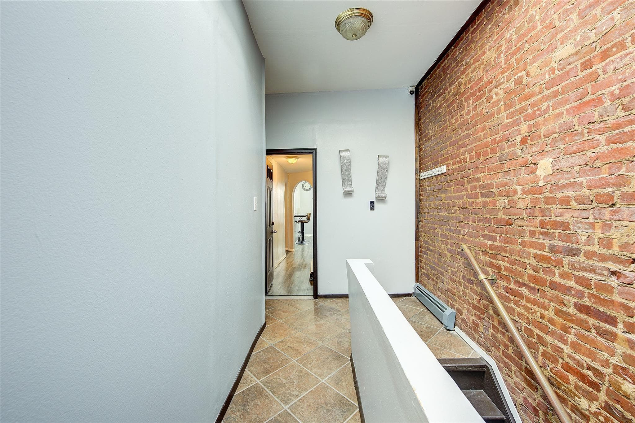 283 Montauk Avenue thumbnail 5