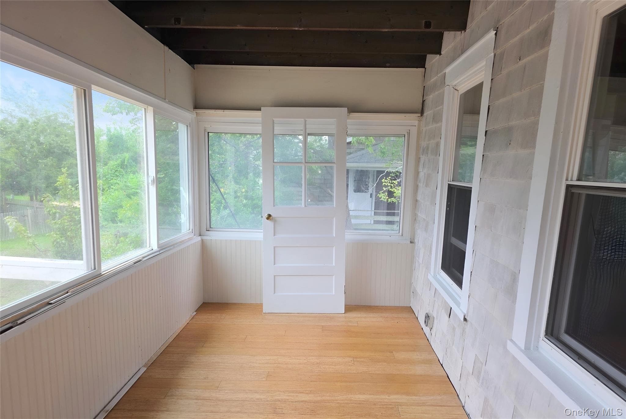 54 Oak Beach Road thumbnail 8