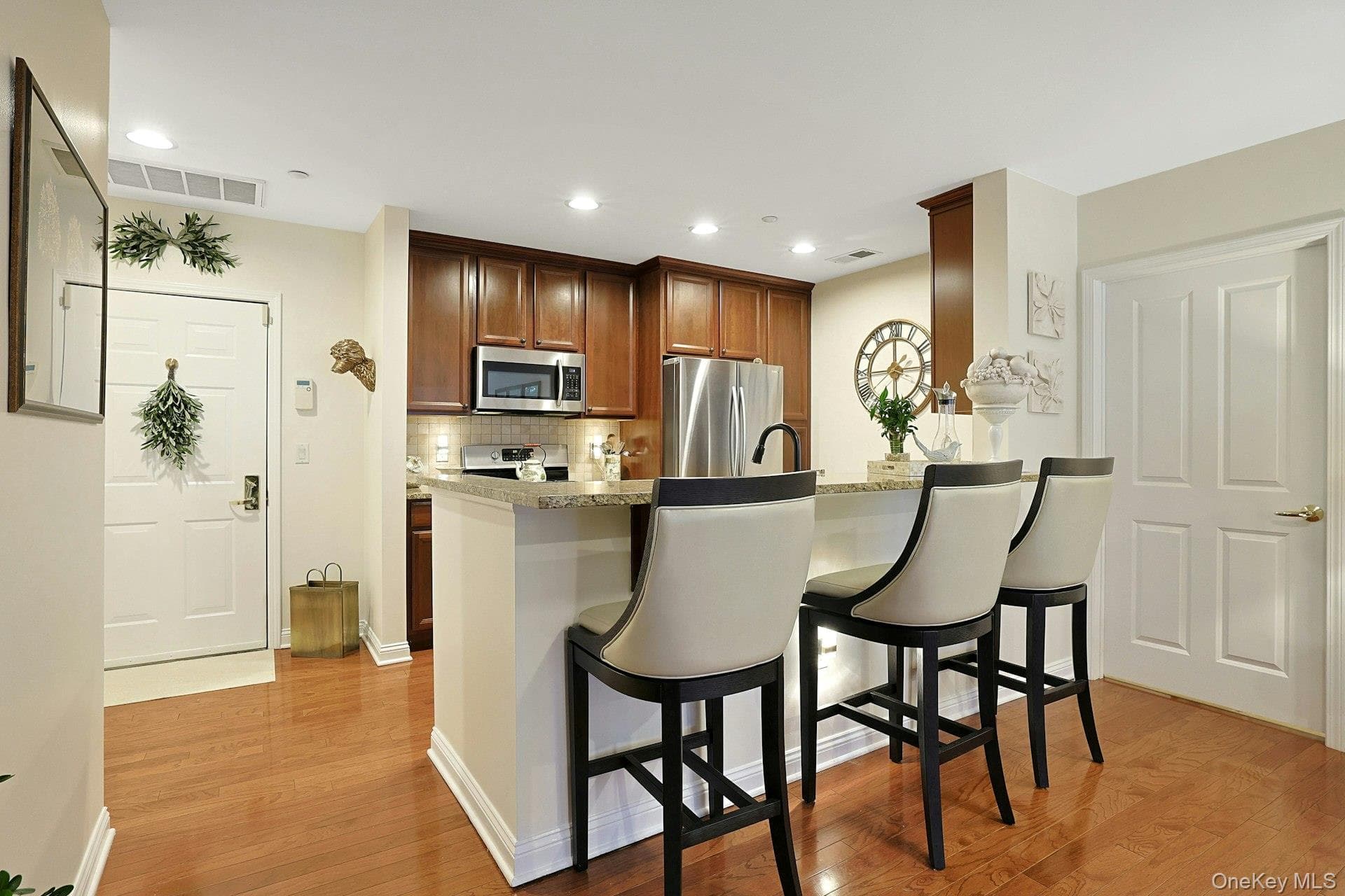 3117 Leeward Drive thumbnail 8