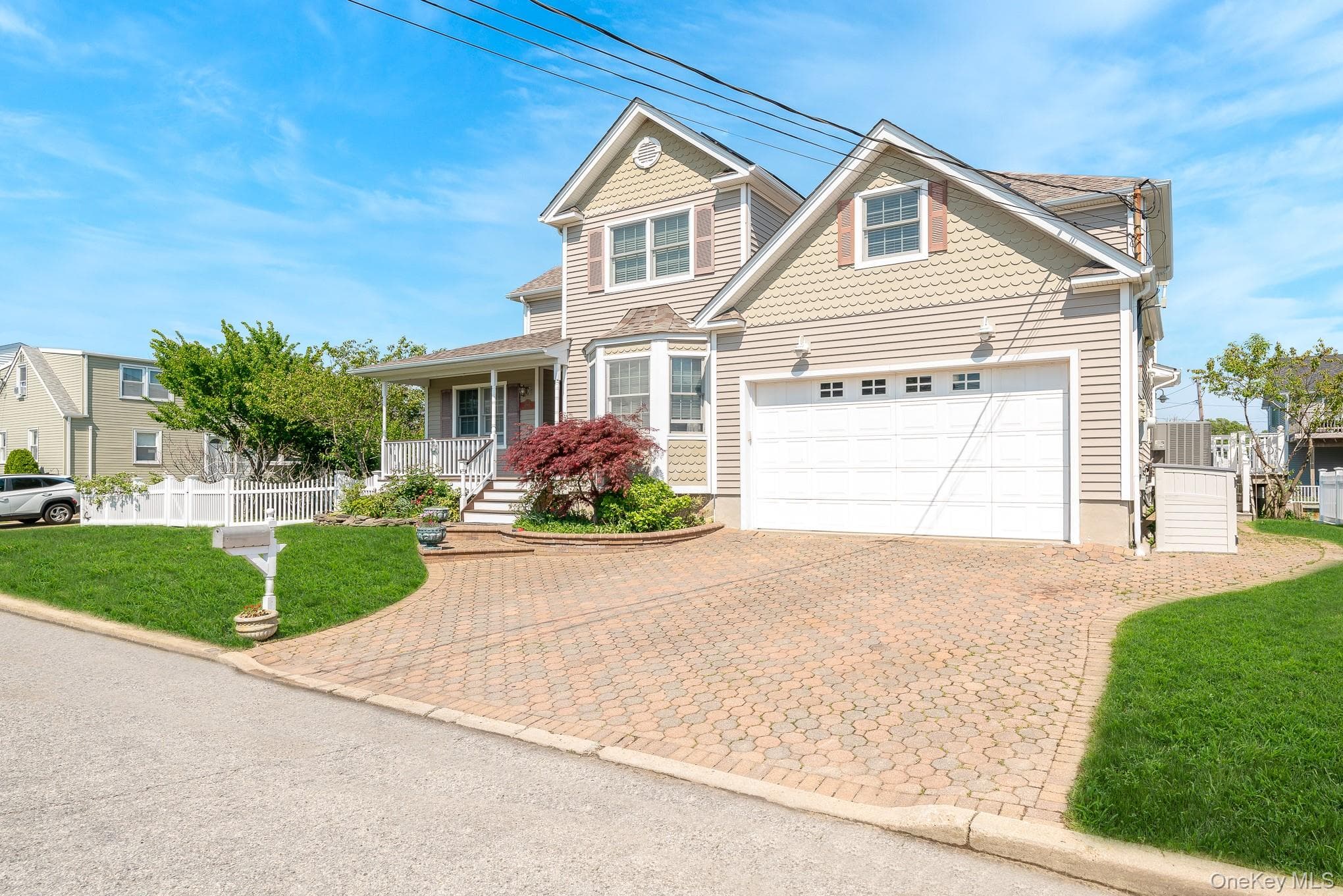 2683 Peconic Avenue thumbnail 34