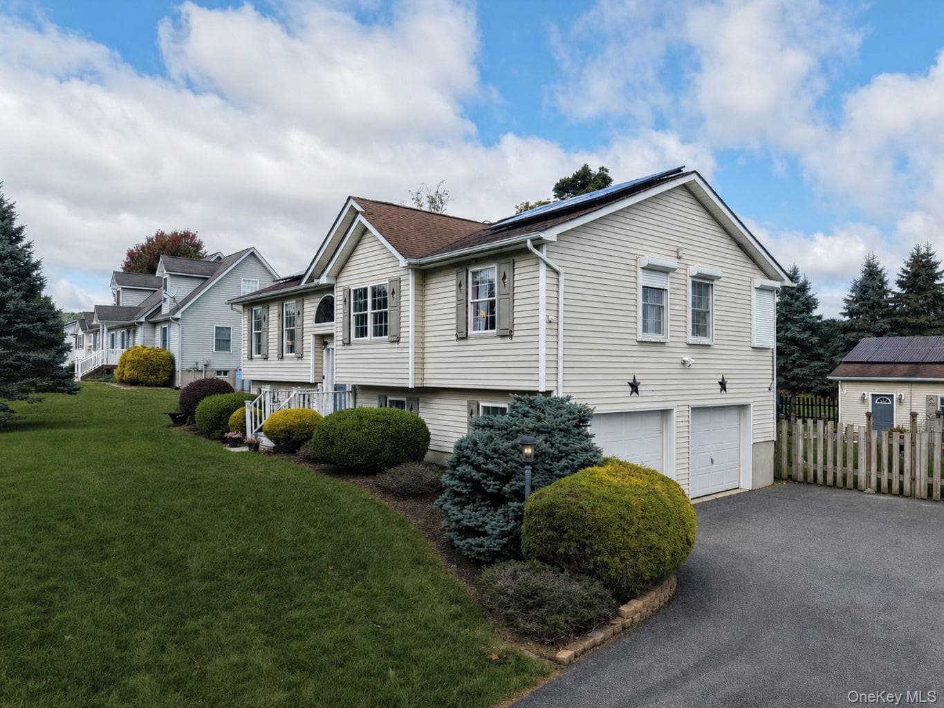 41 Mt Hope Avenue thumbnail 35