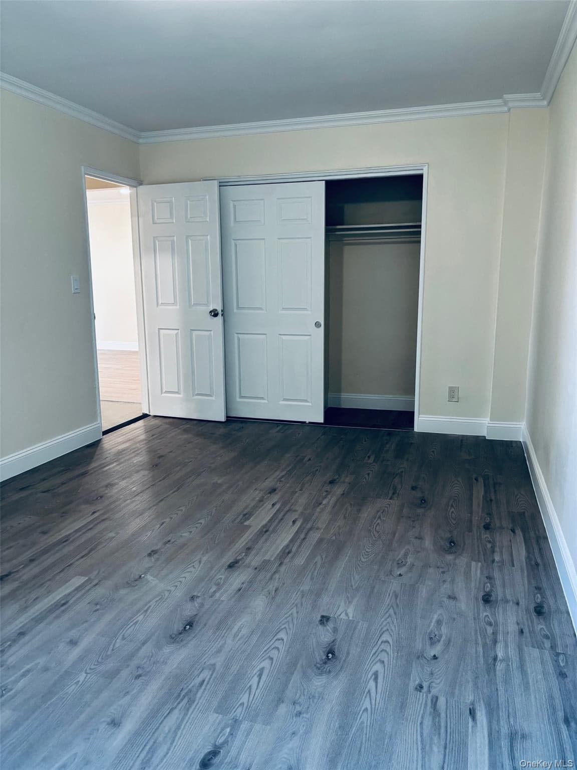 1300 Midland Avenue Unit: A-36 thumbnail 6
