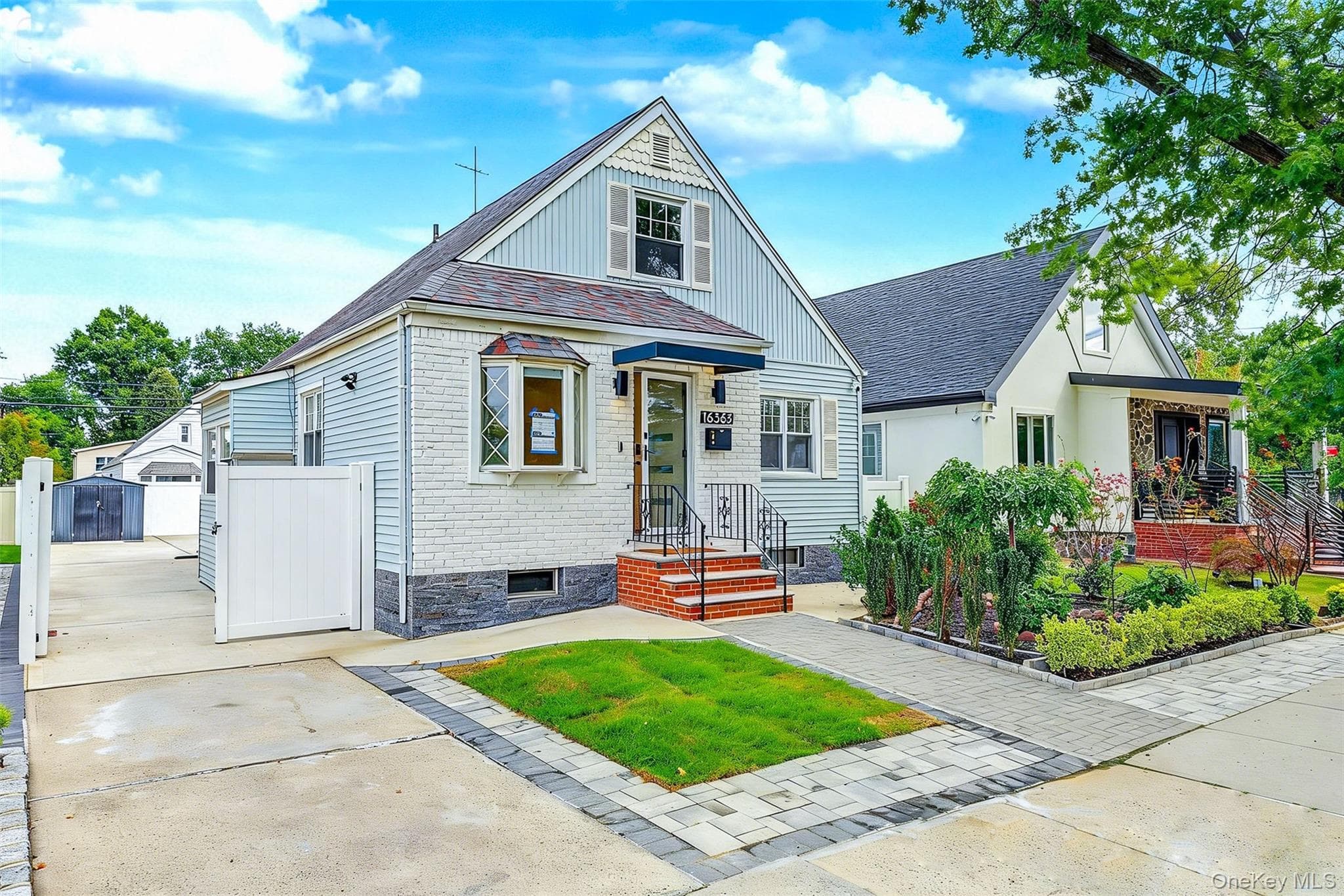 16363 20th Avenue, Whitestone