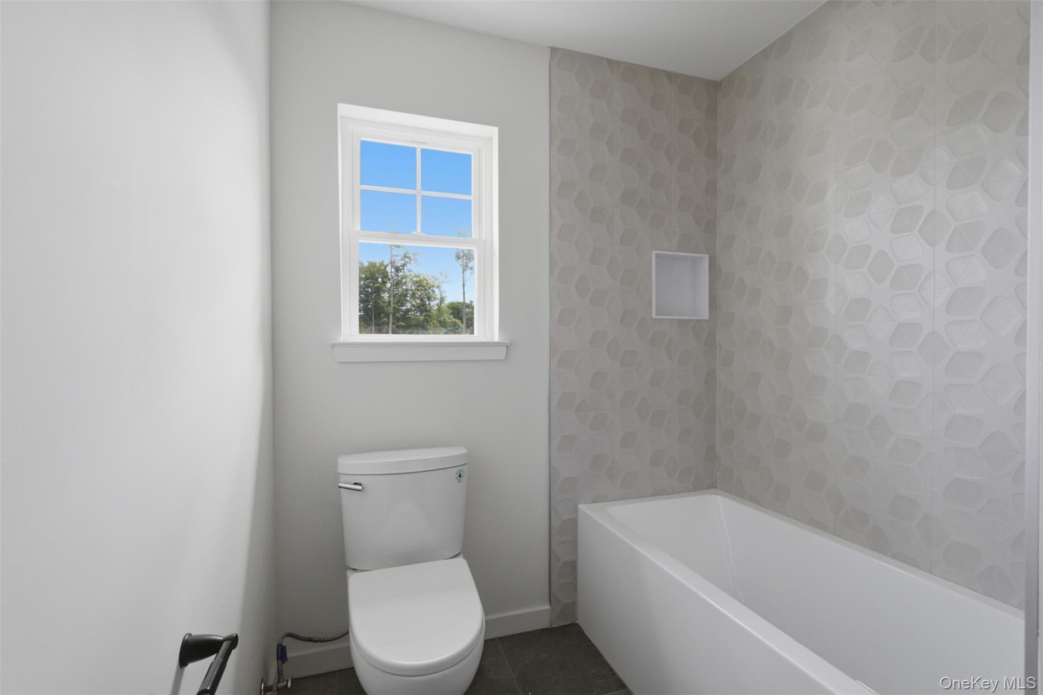 16 Alaina Way thumbnail 39