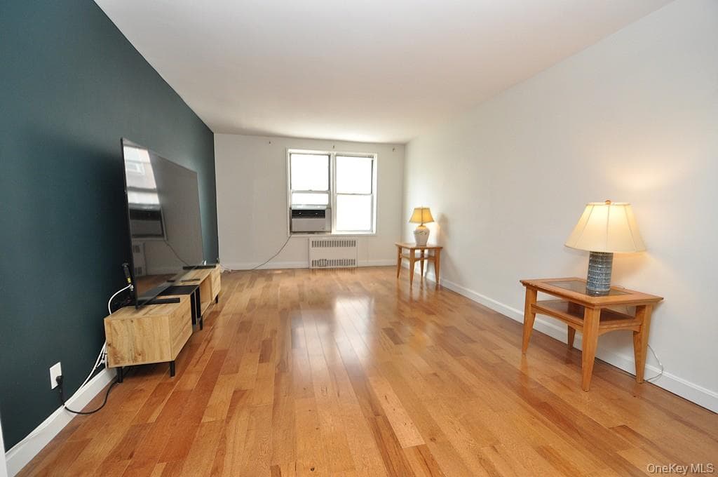 491 Riverdale Avenue Unit: 3C thumbnail 9