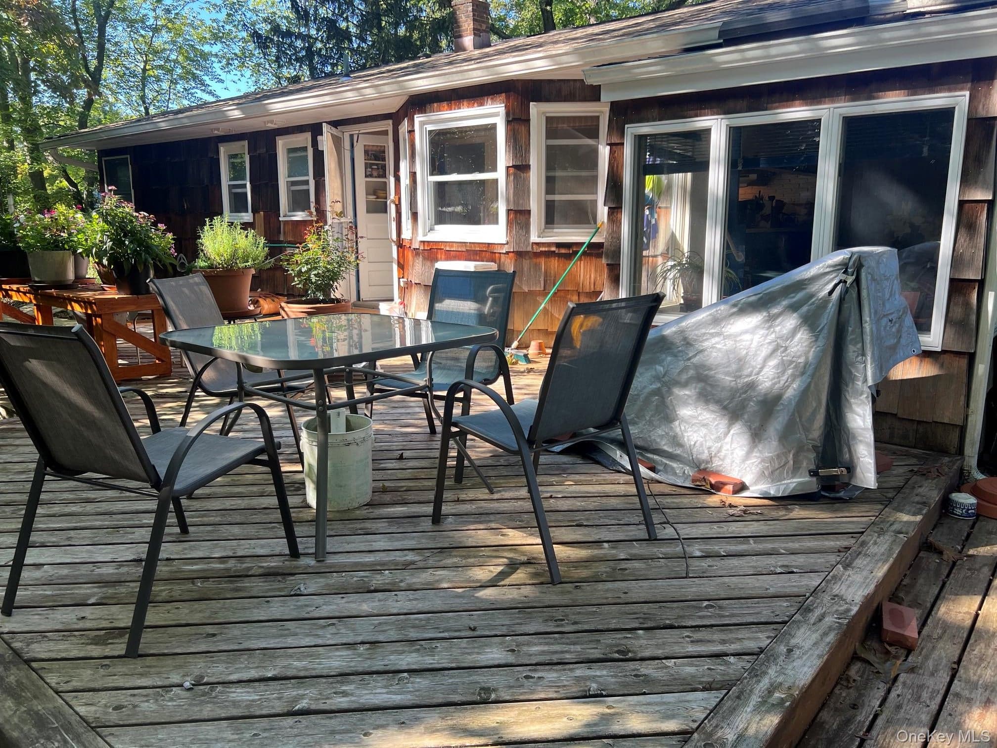 40 Laurel Drive thumbnail 19