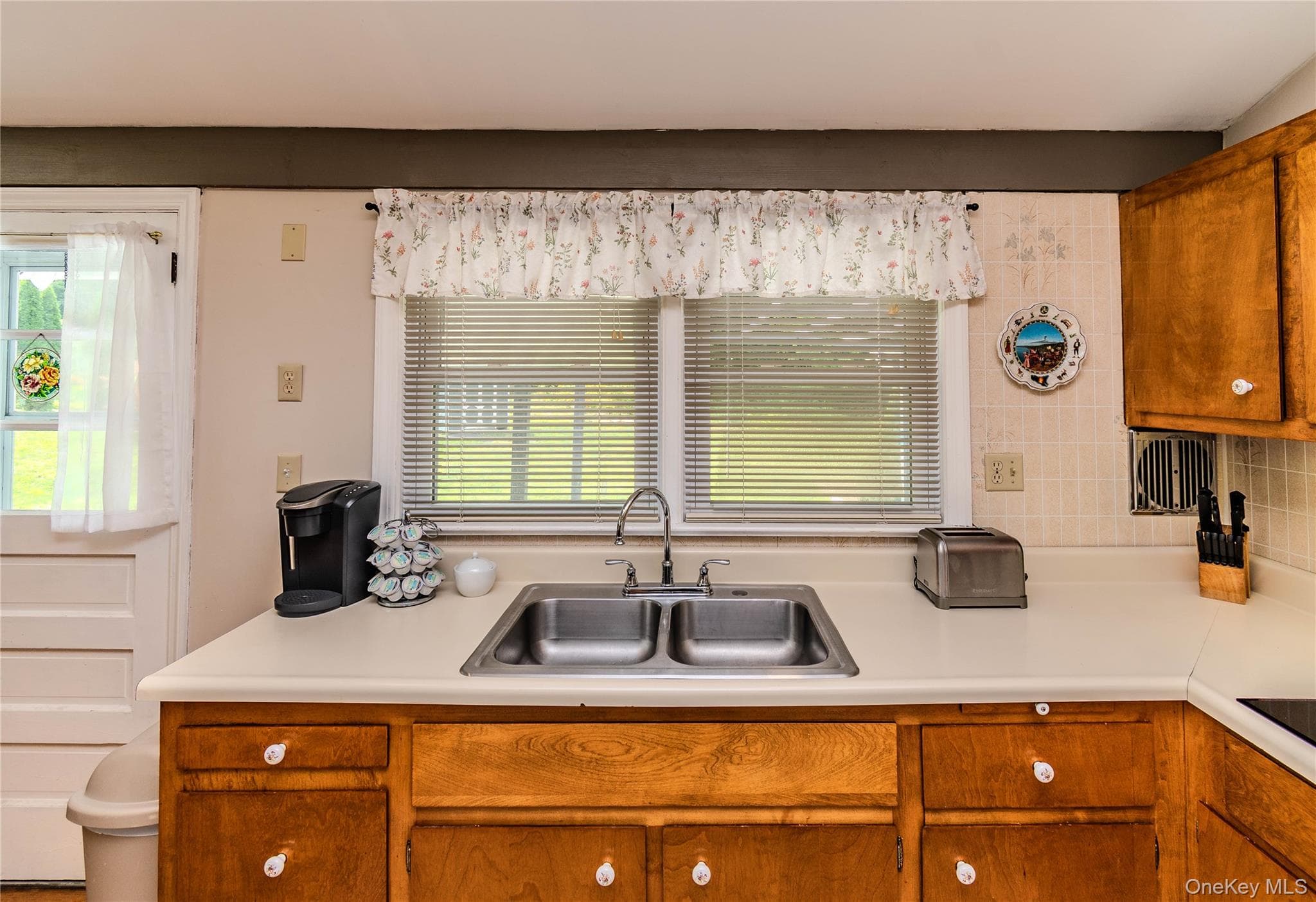 68 Parkcrest Drive thumbnail 15