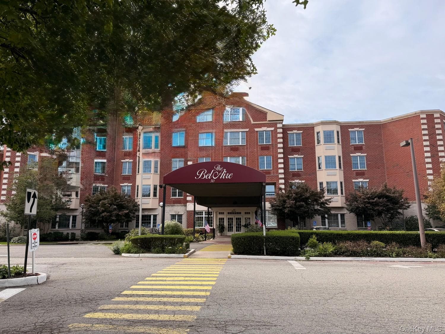 50 Merrick Avenue Unit: 405, East Meadow