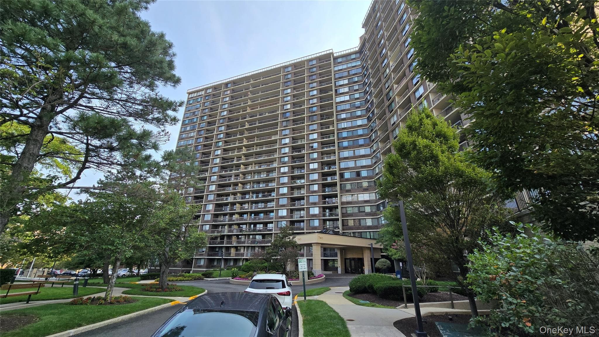 2 Bay Club Drive Unit: 10Z3, Bayside