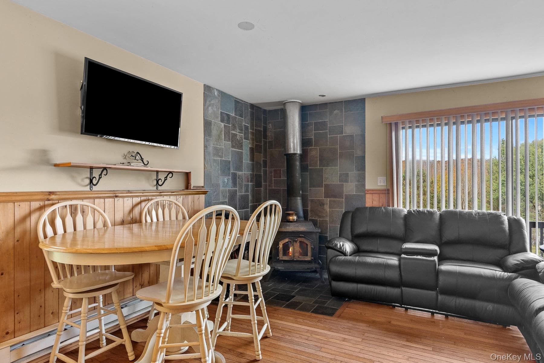 515 Magic Mountain Road thumbnail 12