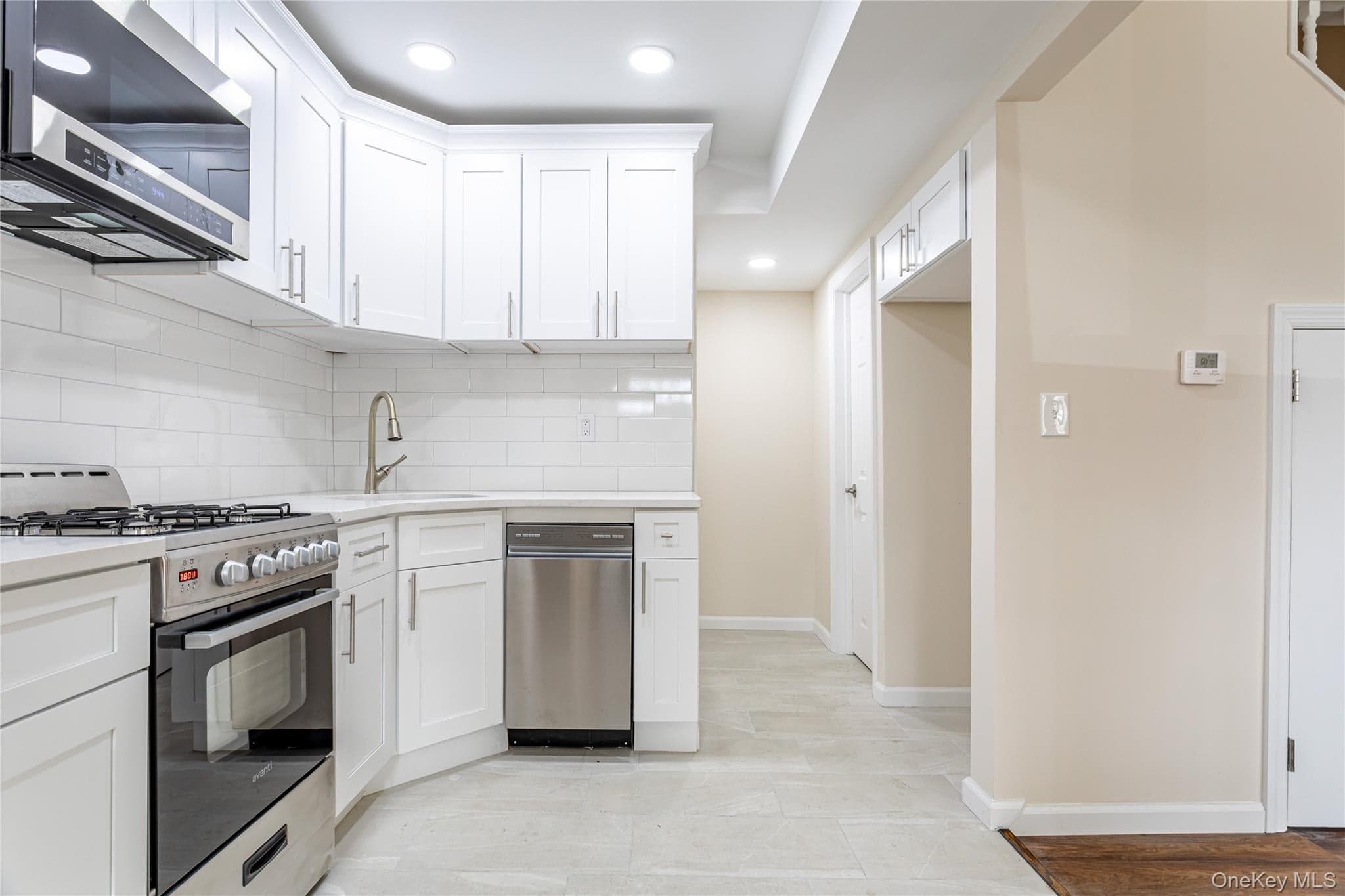 1260 Richmond Avenue Unit: 114 thumbnail 9