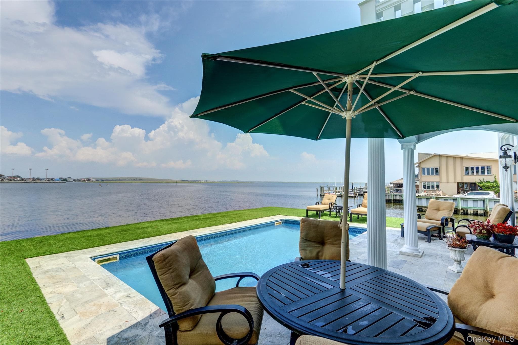609 E Bay Drive thumbnail 18