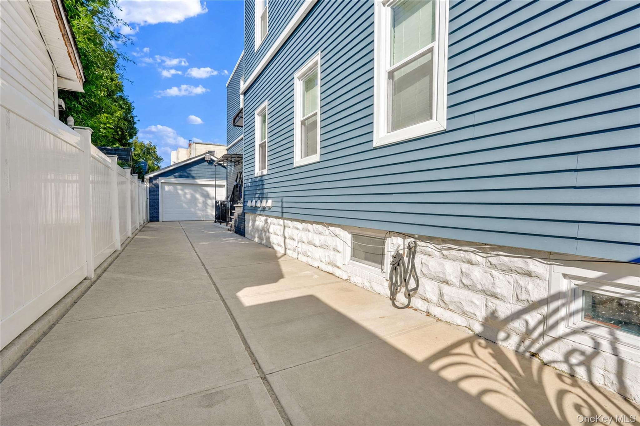 10156 107th Street thumbnail 16