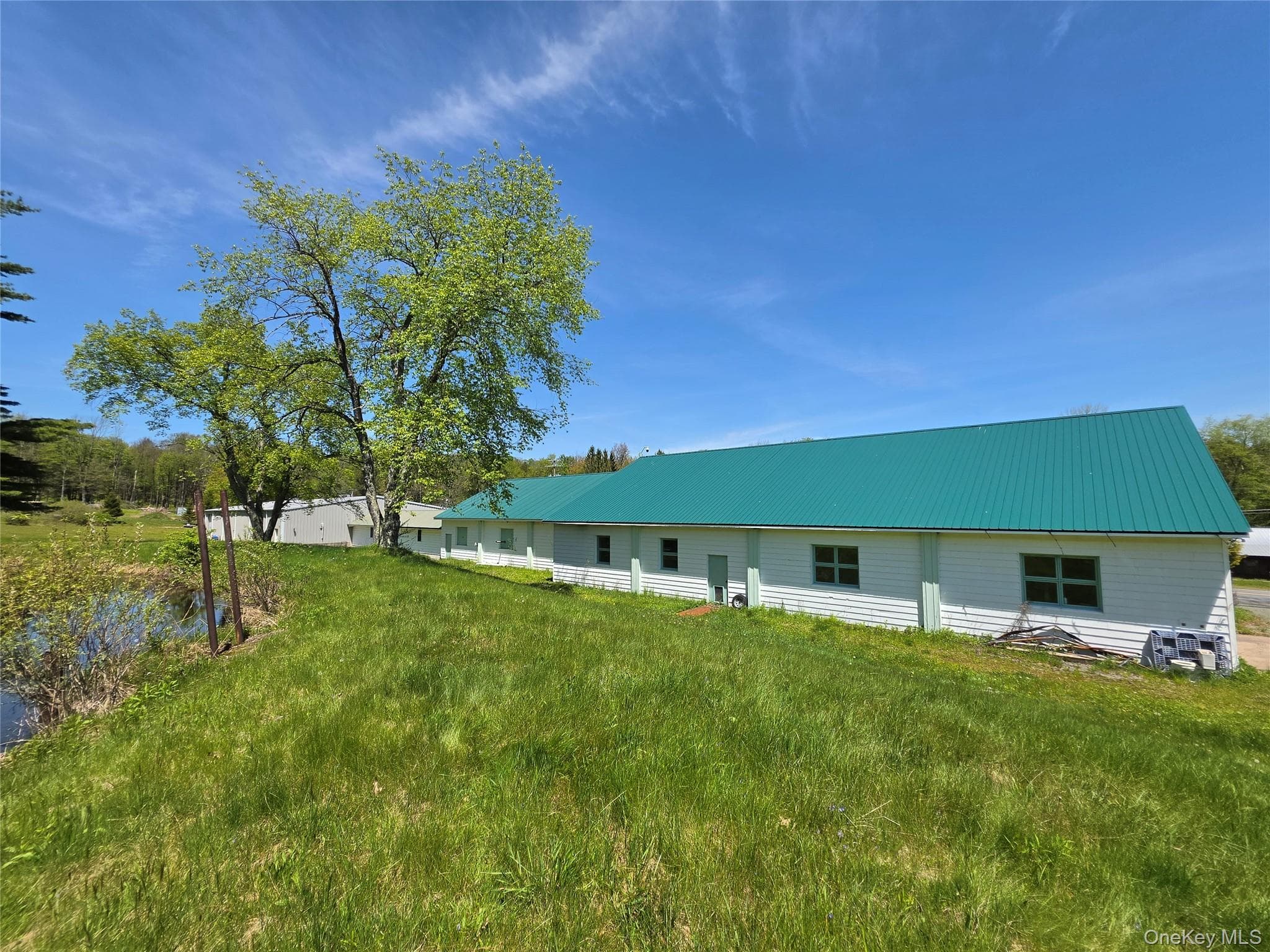 295 Jeffersonville North Branch Road thumbnail 16