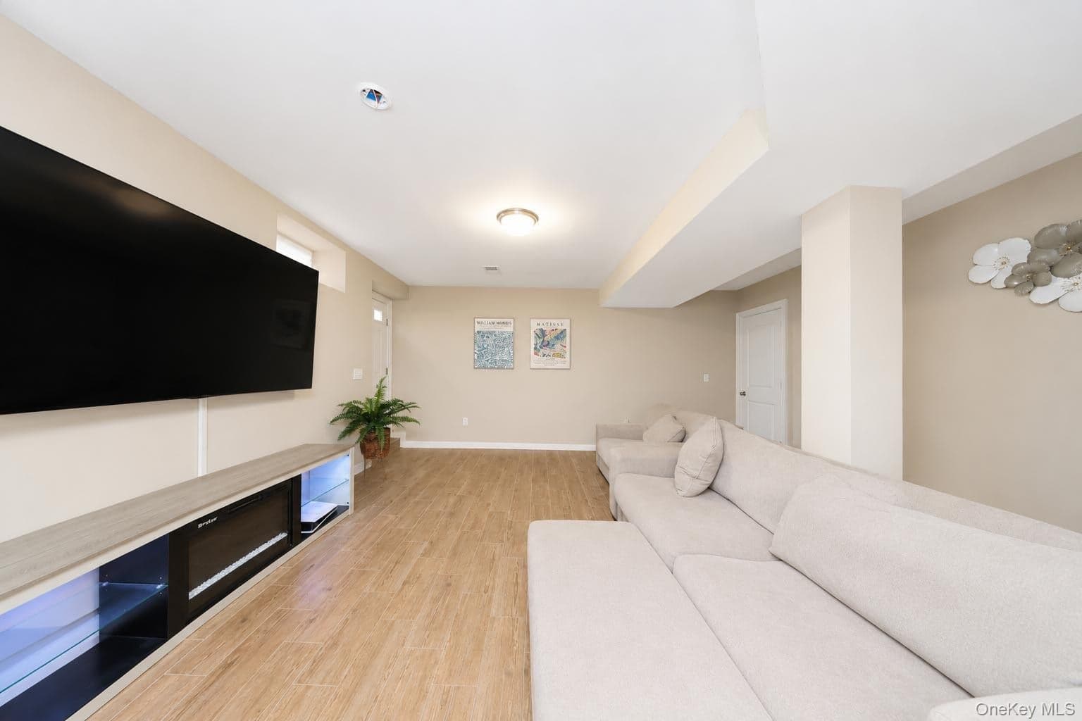 23 Wiltshire Ln LN thumbnail 13