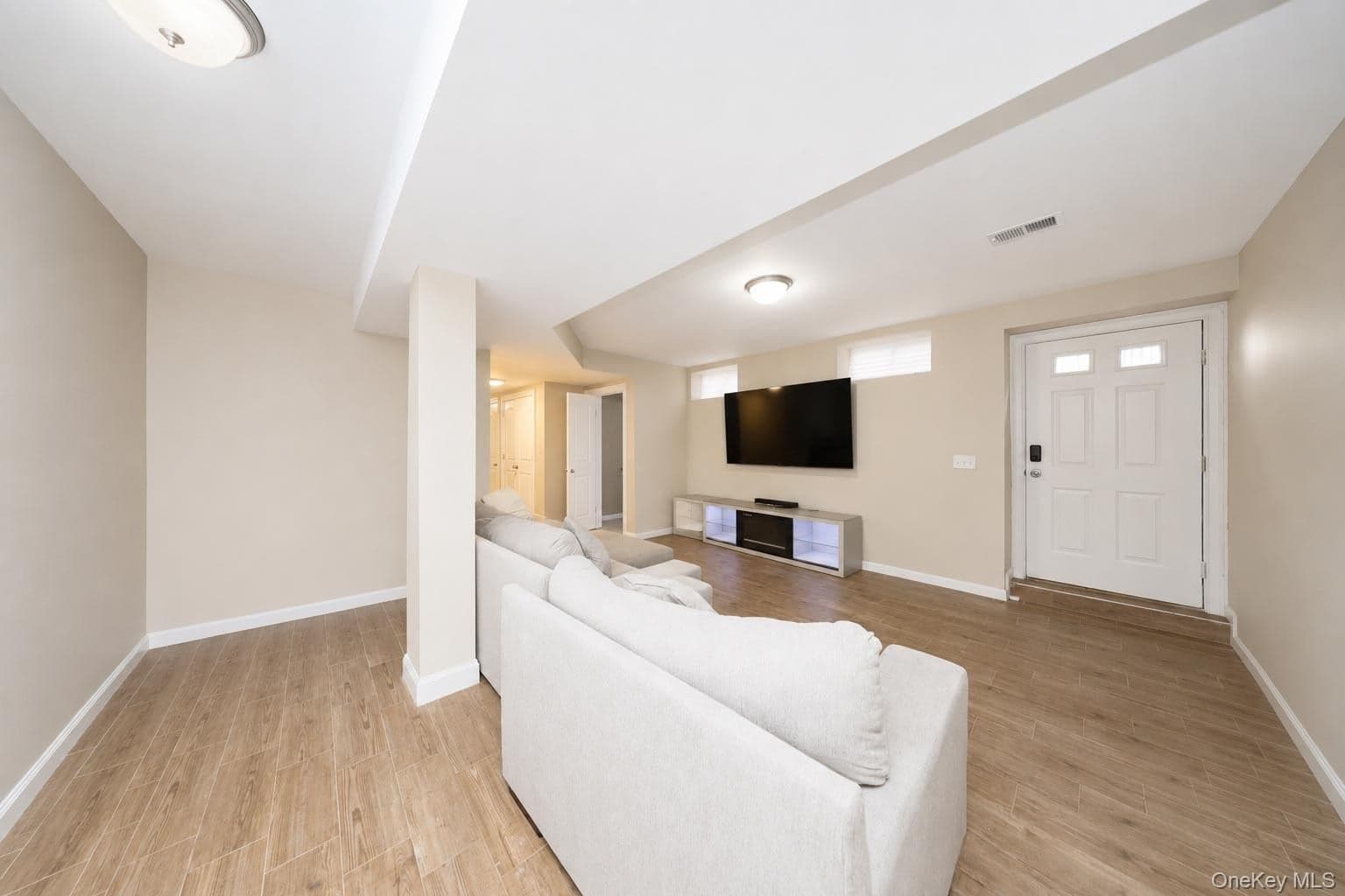 23 Wiltshire Ln LN thumbnail 15